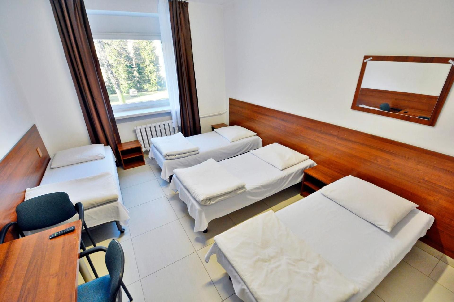 triple room without private bathroom