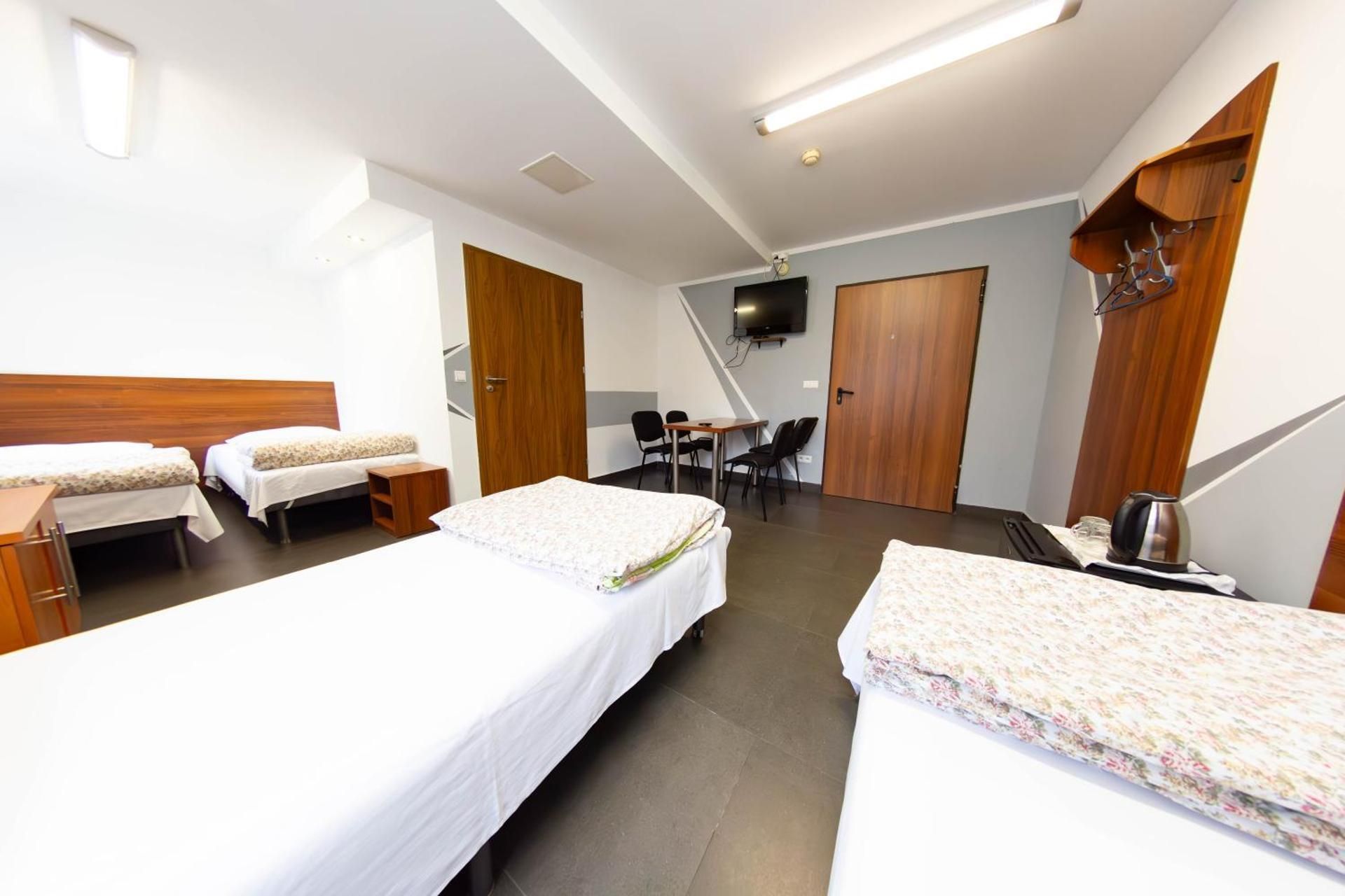 Quadruple Room with Private Bathroom