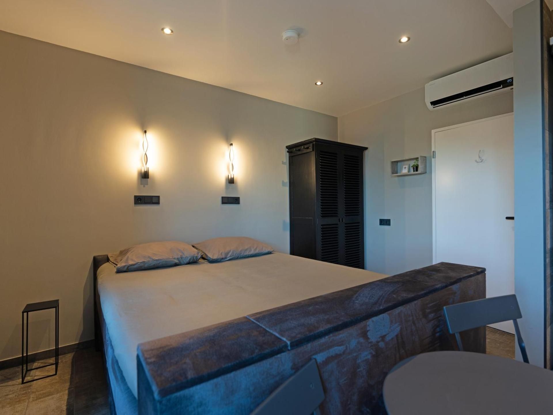 Deluxe Double Room with Bath
