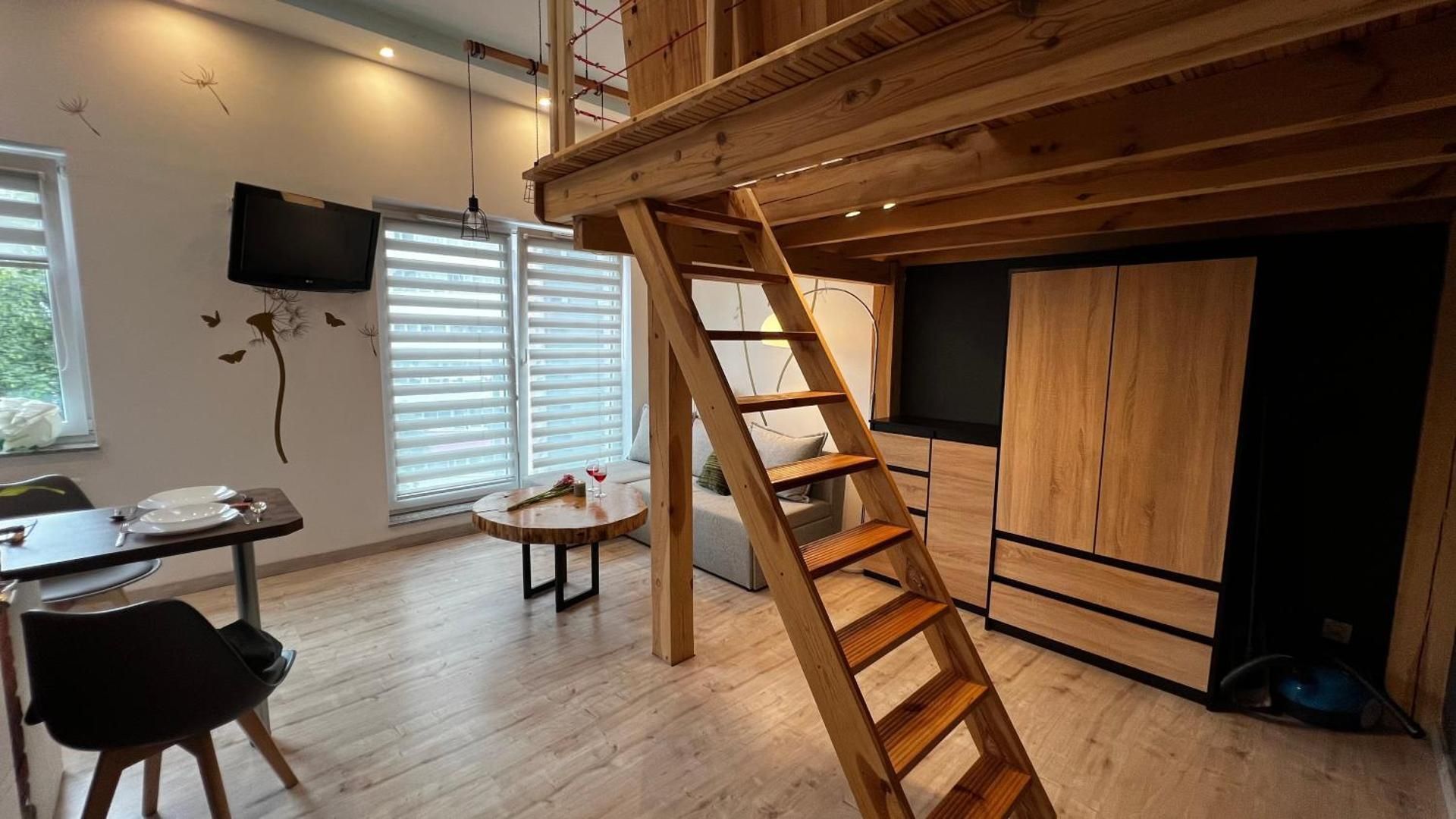Apartment - Split Level
