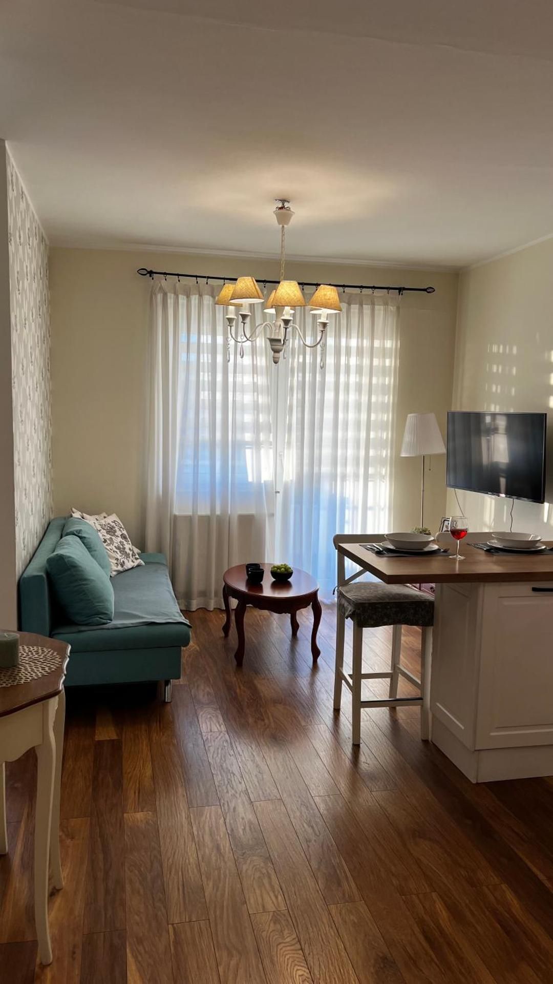 One-Bedroom Deluxe Apartment