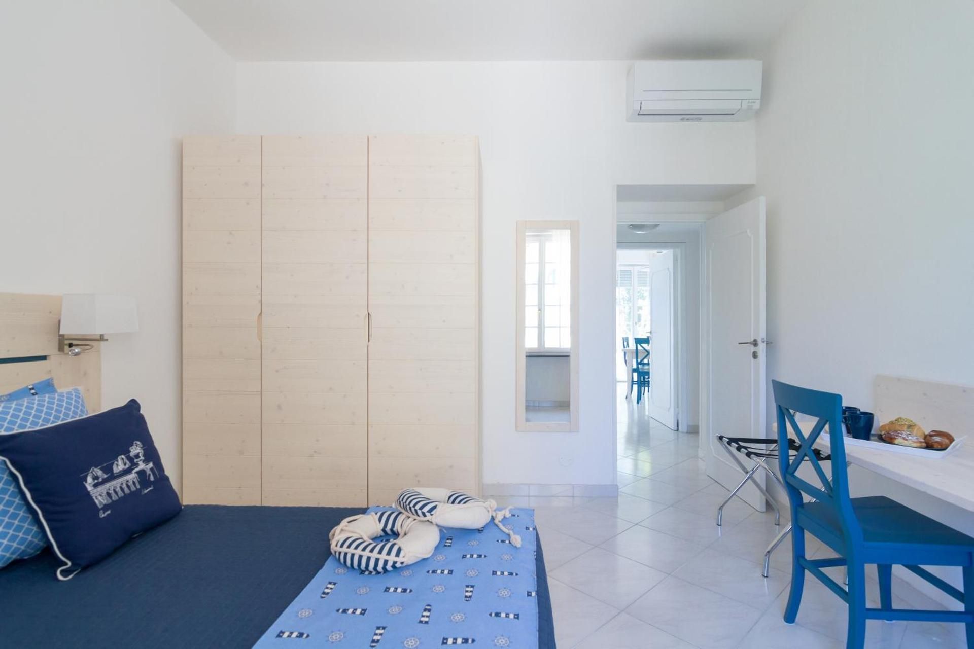 AQUAMARINE Relaxing Capri Suites Apartment with Terrace