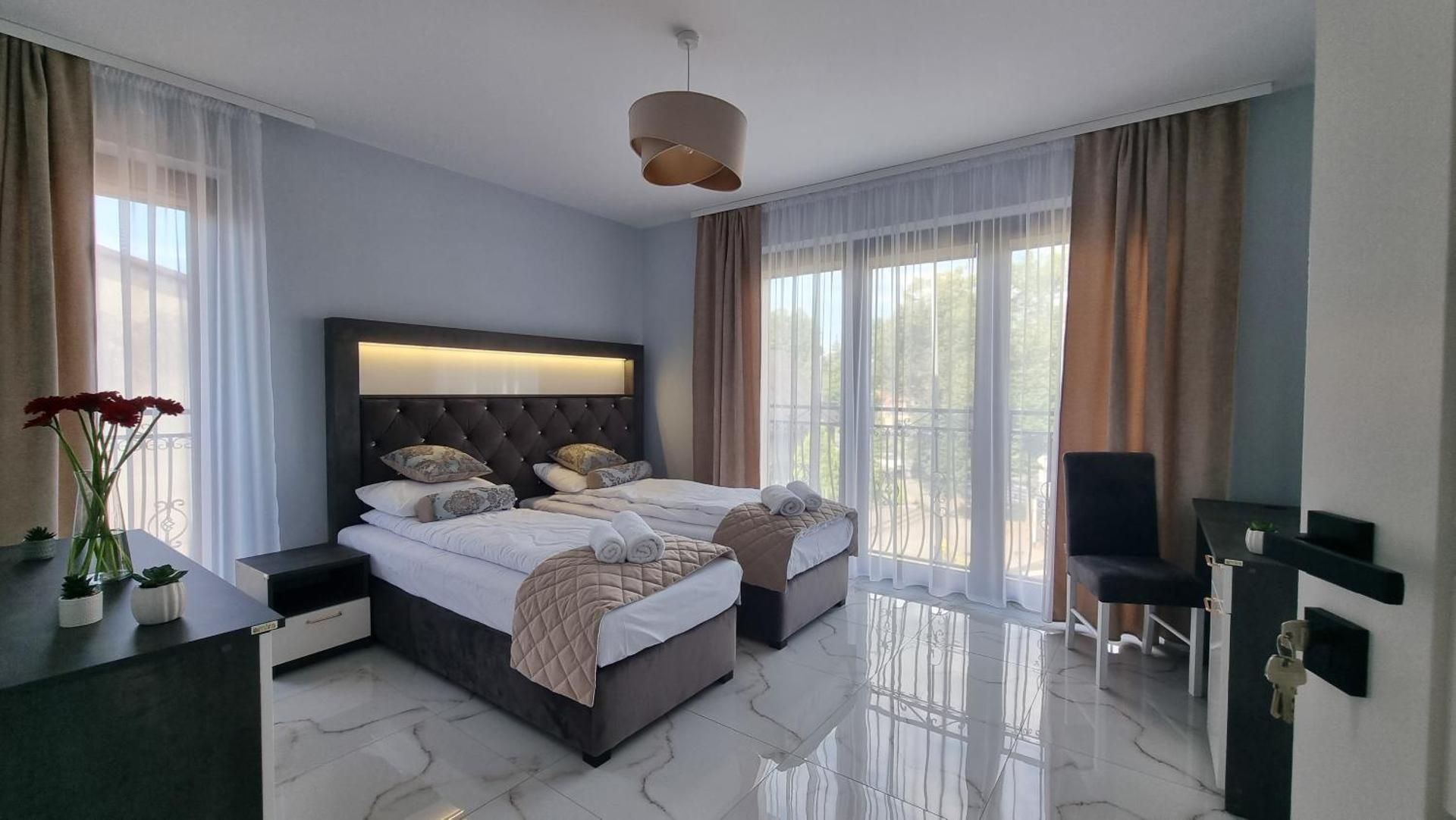 Deluxe Apartment
