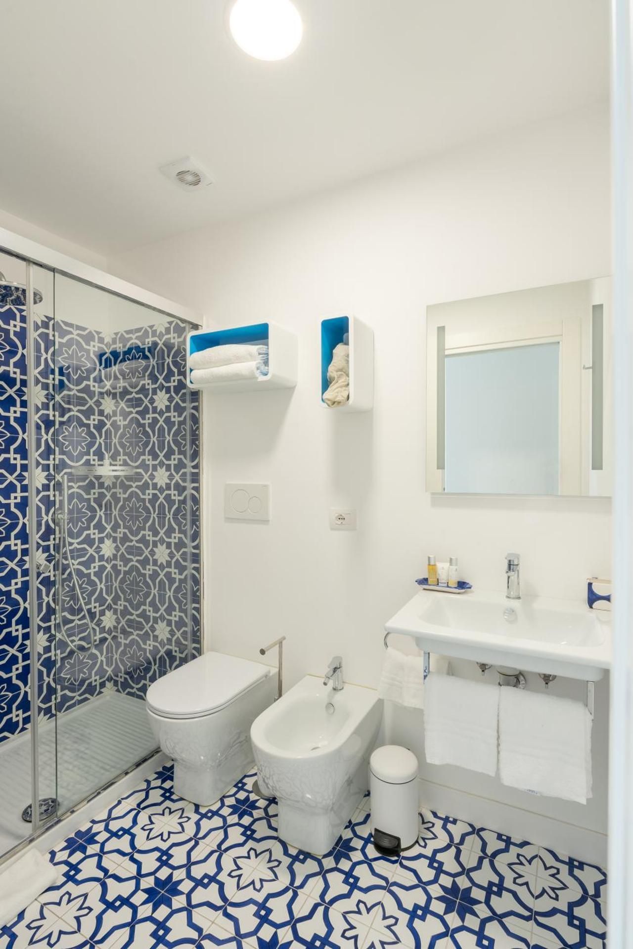 Casa Levante Luxury Apartments Capri Superior One-Bedroom Apartment with Balcony 3