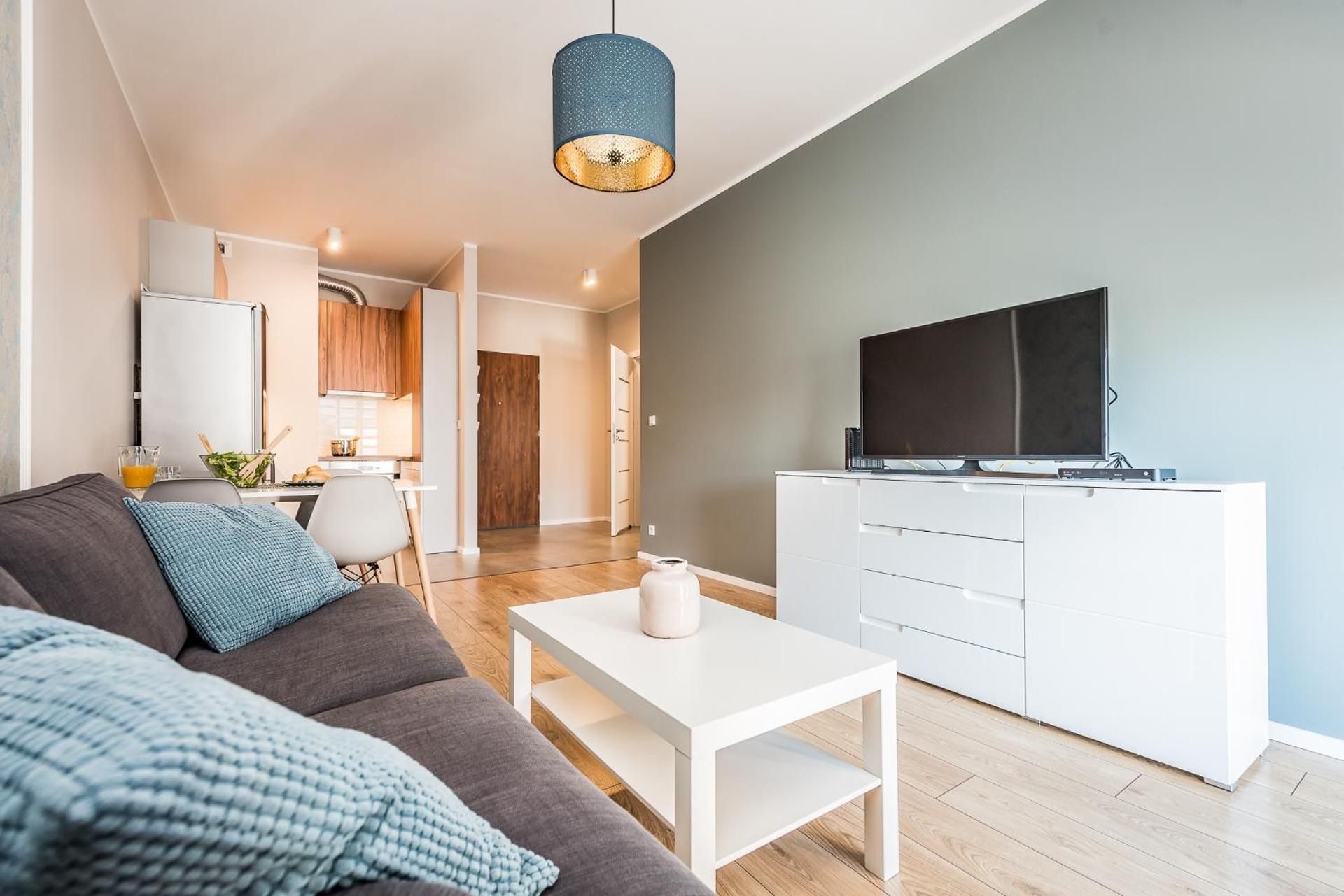 Superior Apartment with Balcony - ul.Francuska 88A/55