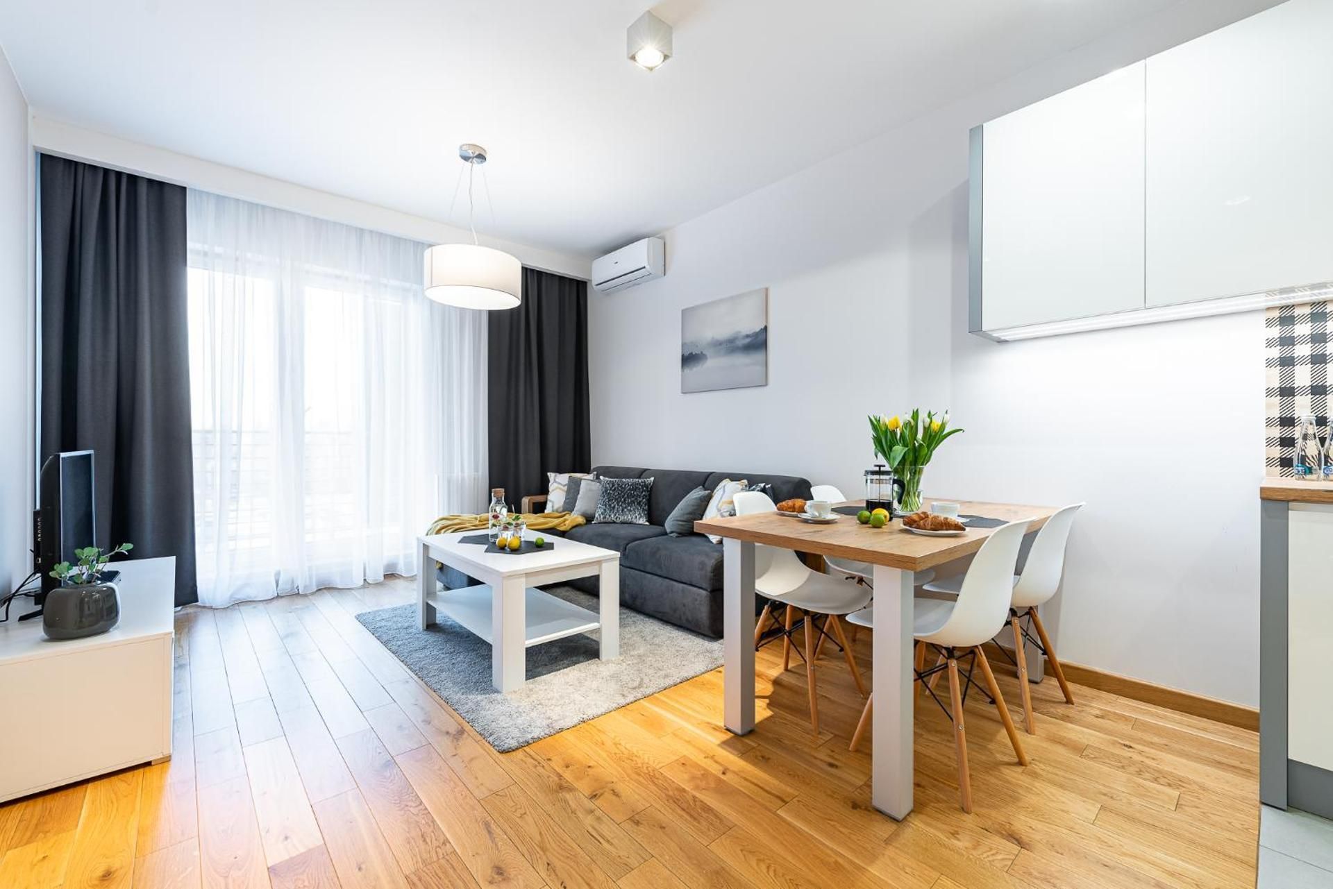 Superior Apartment- ul. Francuska 88A/32