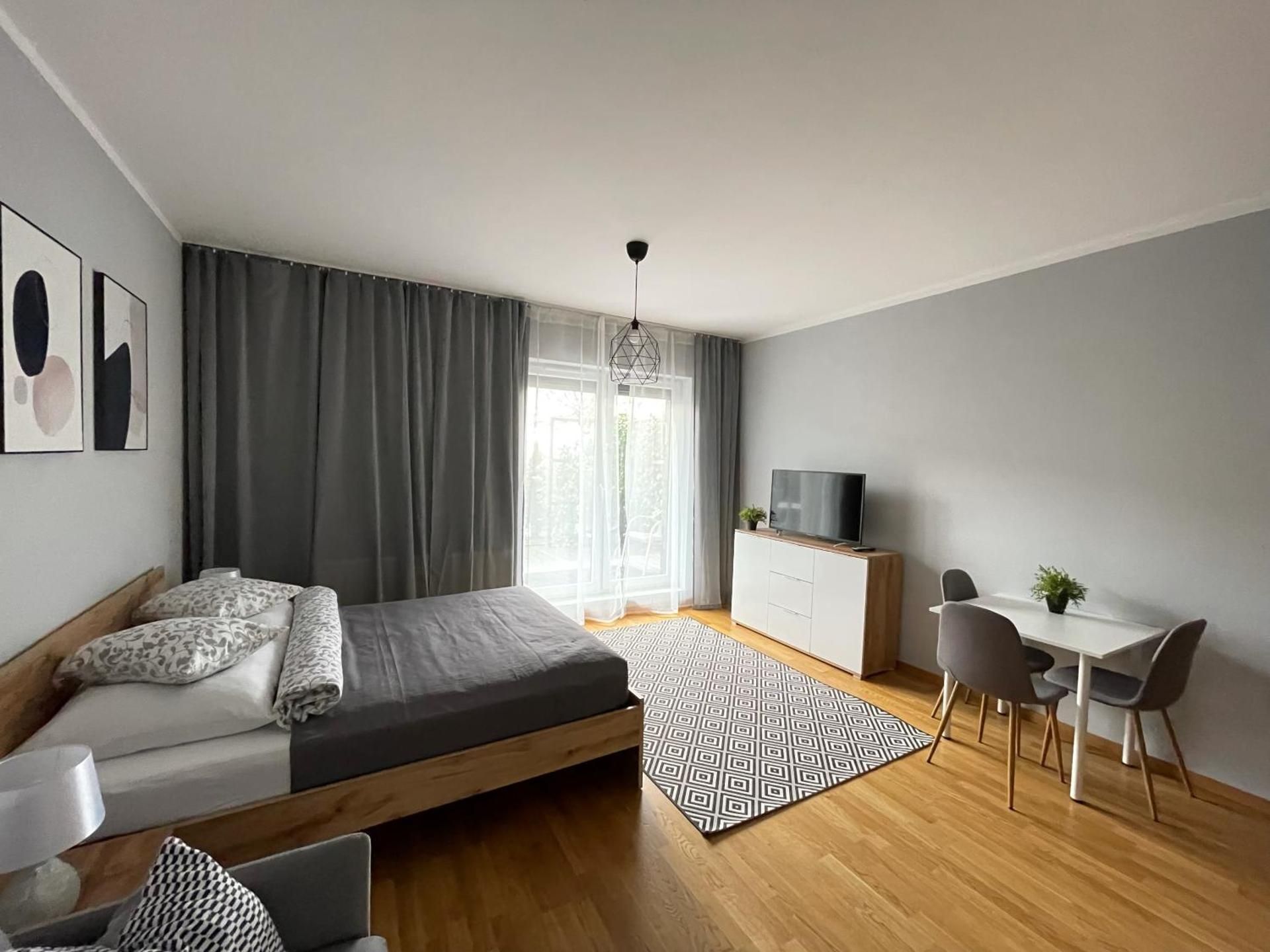 Apartment with Terrace