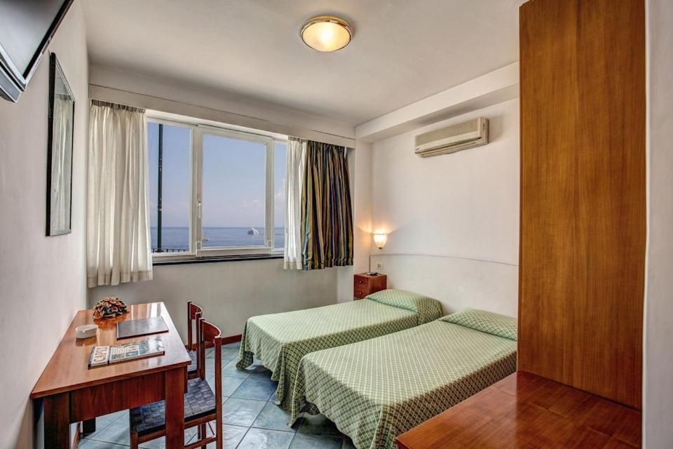 Hotel Belvedere e Tre Re Economy Twin Room 2