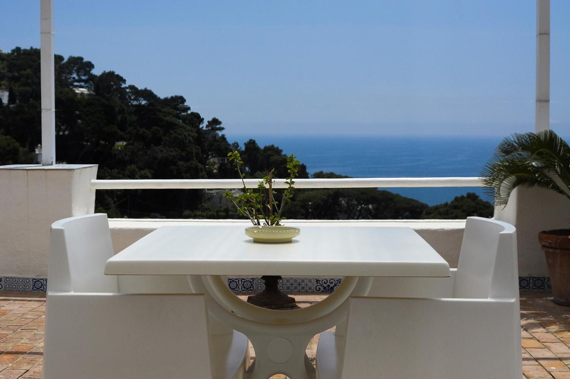 KING JUNIOR SUITE WITH TERRACE