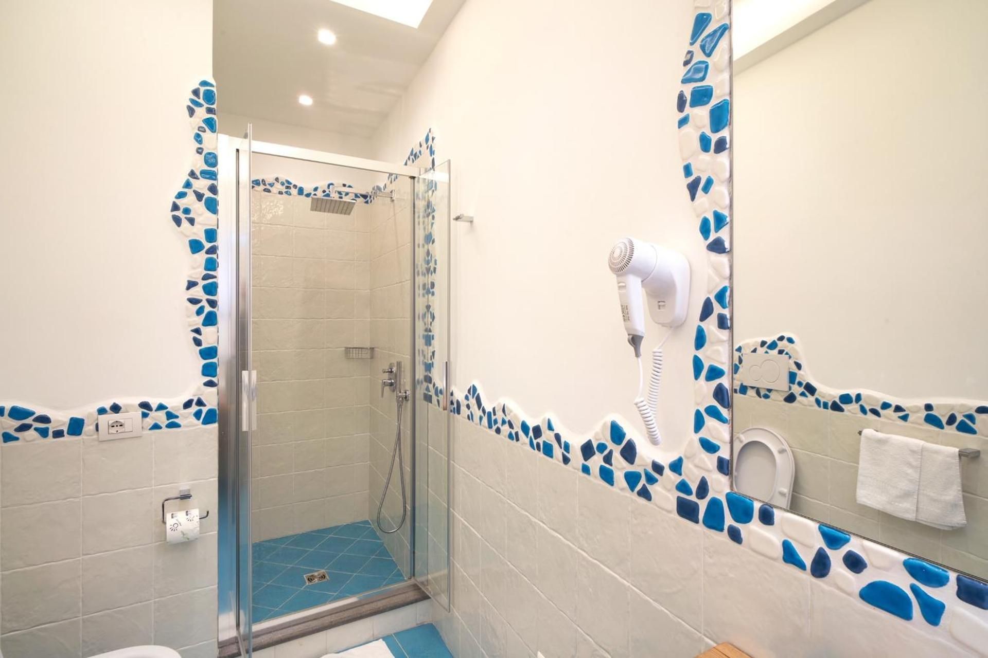 il Truciolo Suite Deluxe Family Room 2