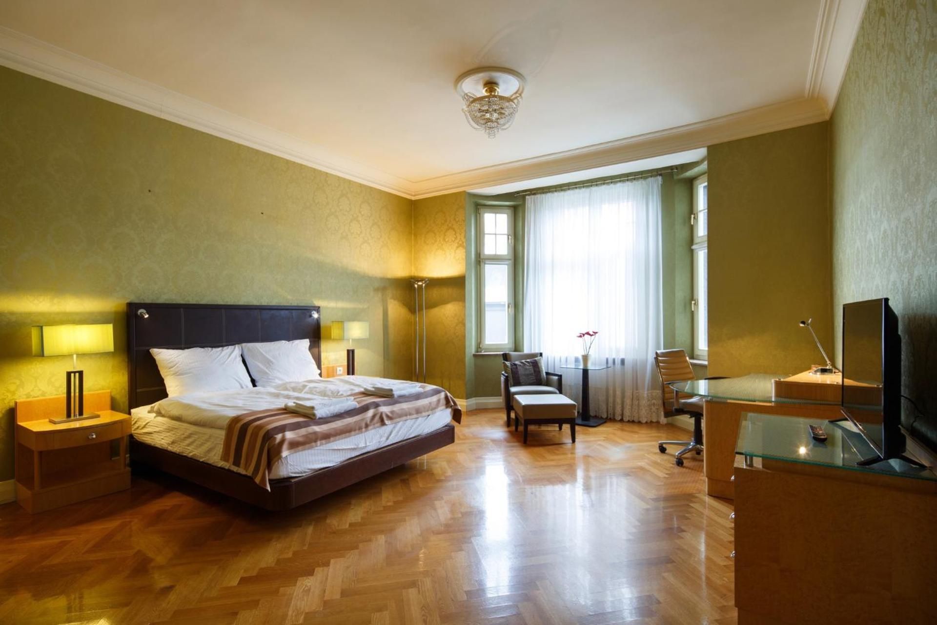 Superior Apartment