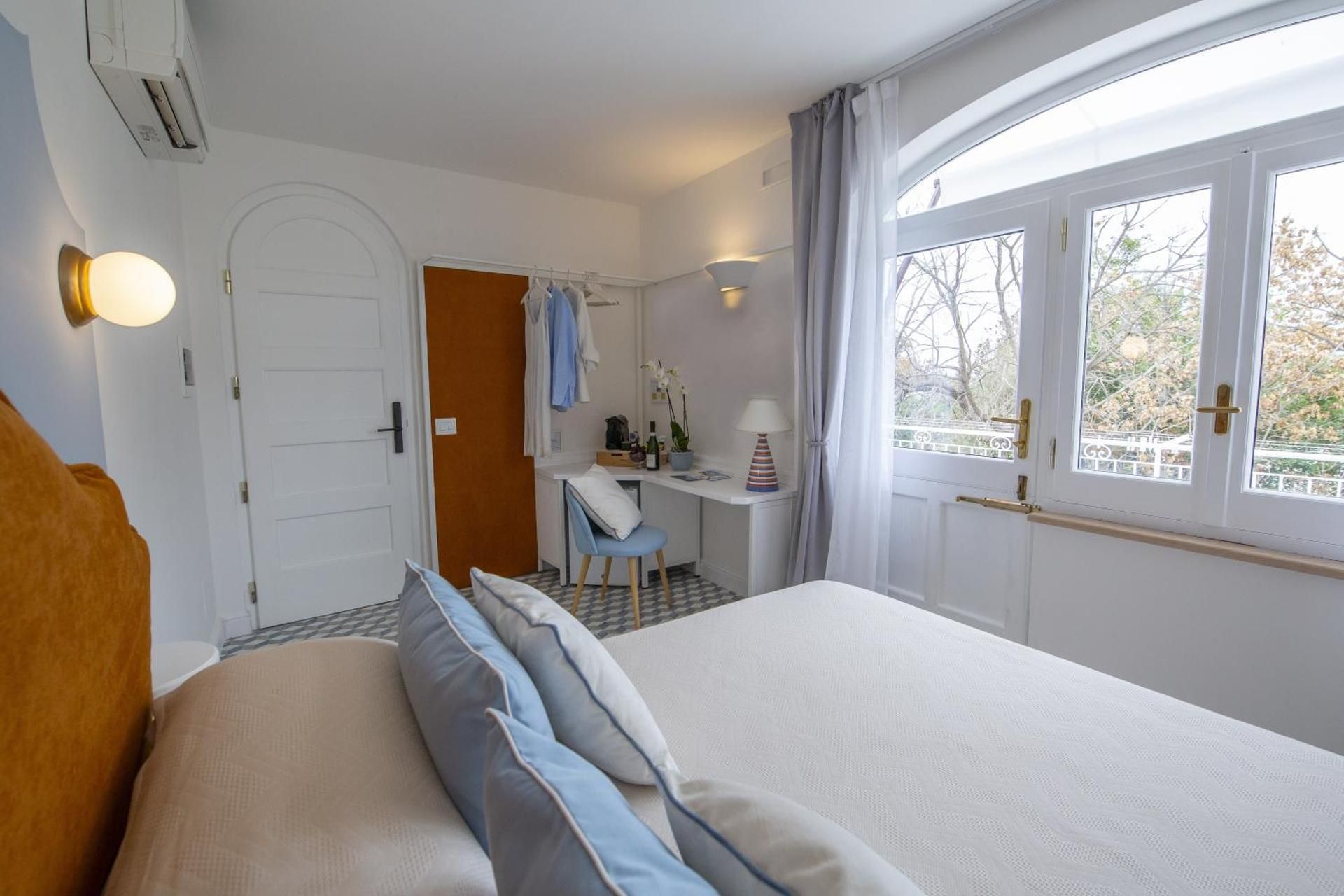 Double Room with Terrace