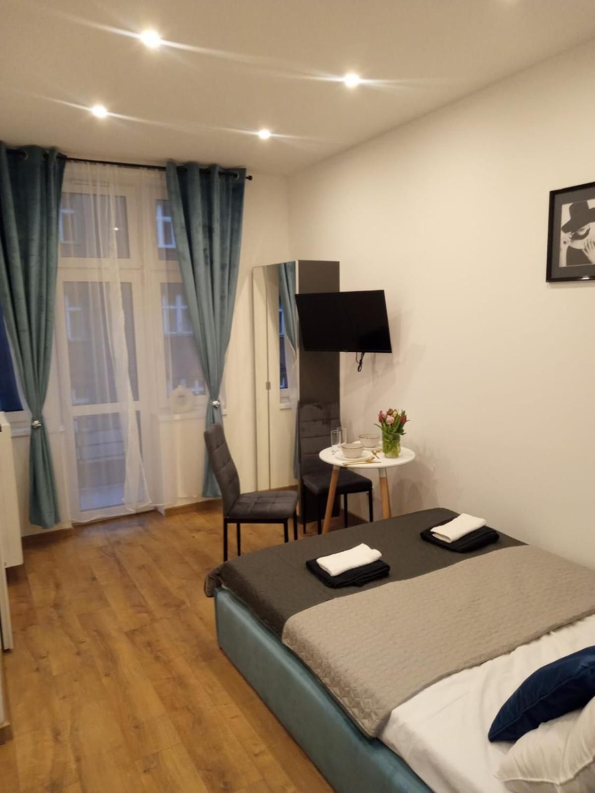 Studio Apartment with Balcony