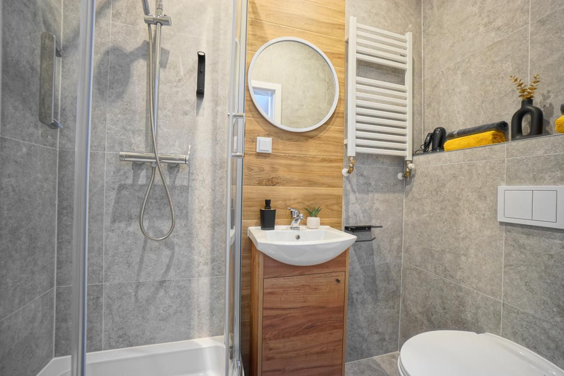 Studio Apartment with Balcony