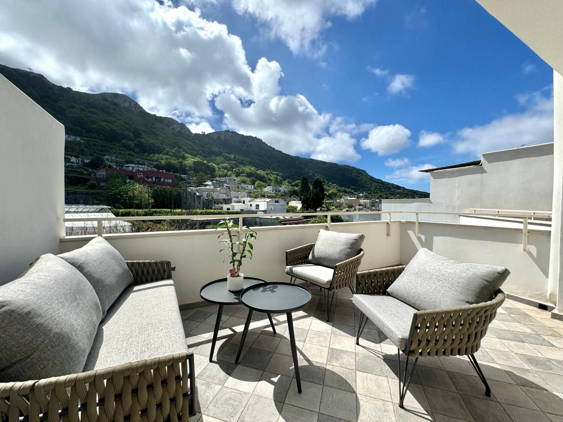 A&A Rooms Superior Queen Room 2