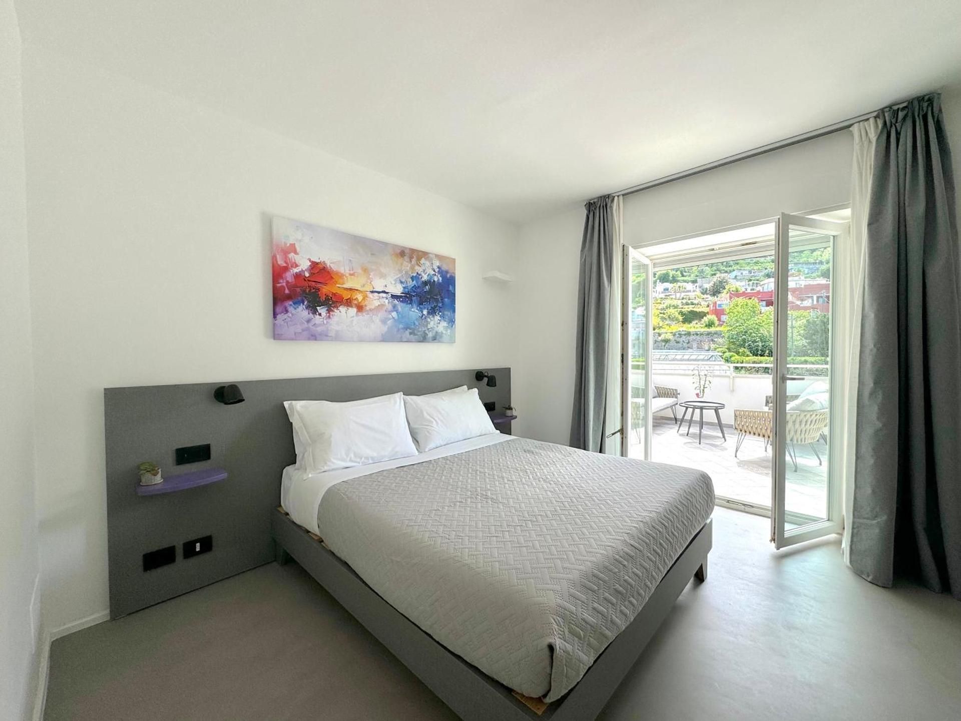 A&A Rooms Superior Queen Room