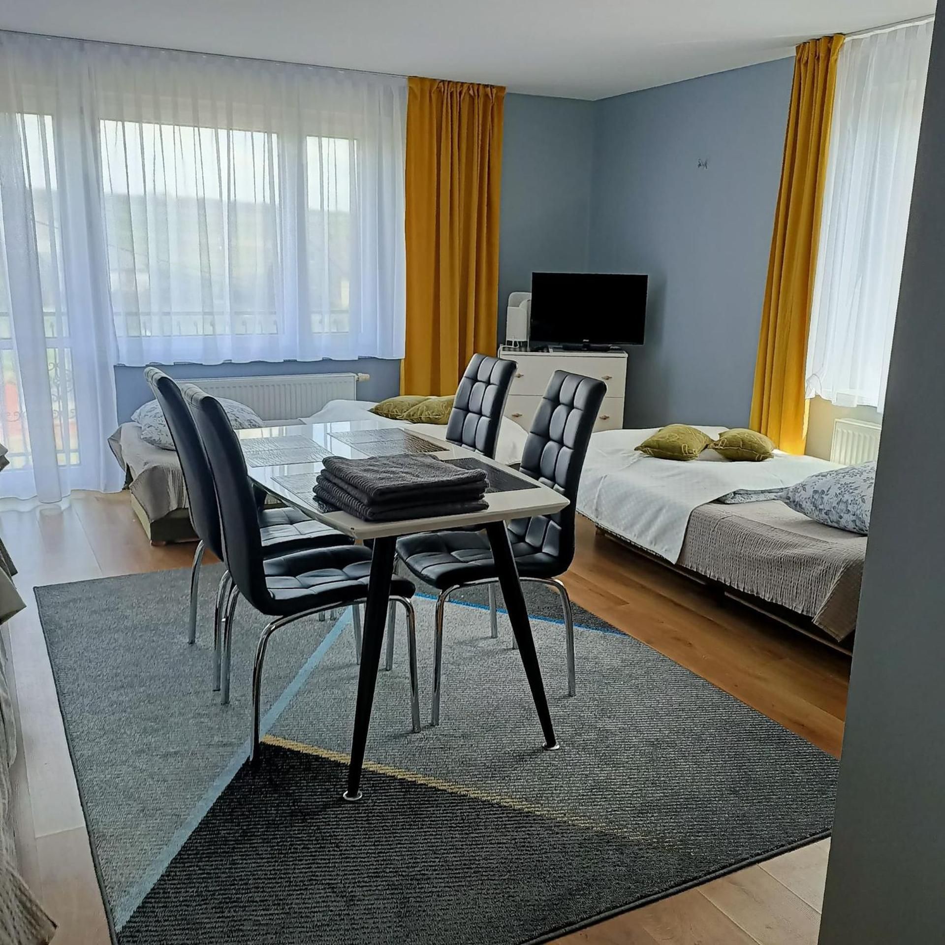 Quadruple Room with Bathroom
