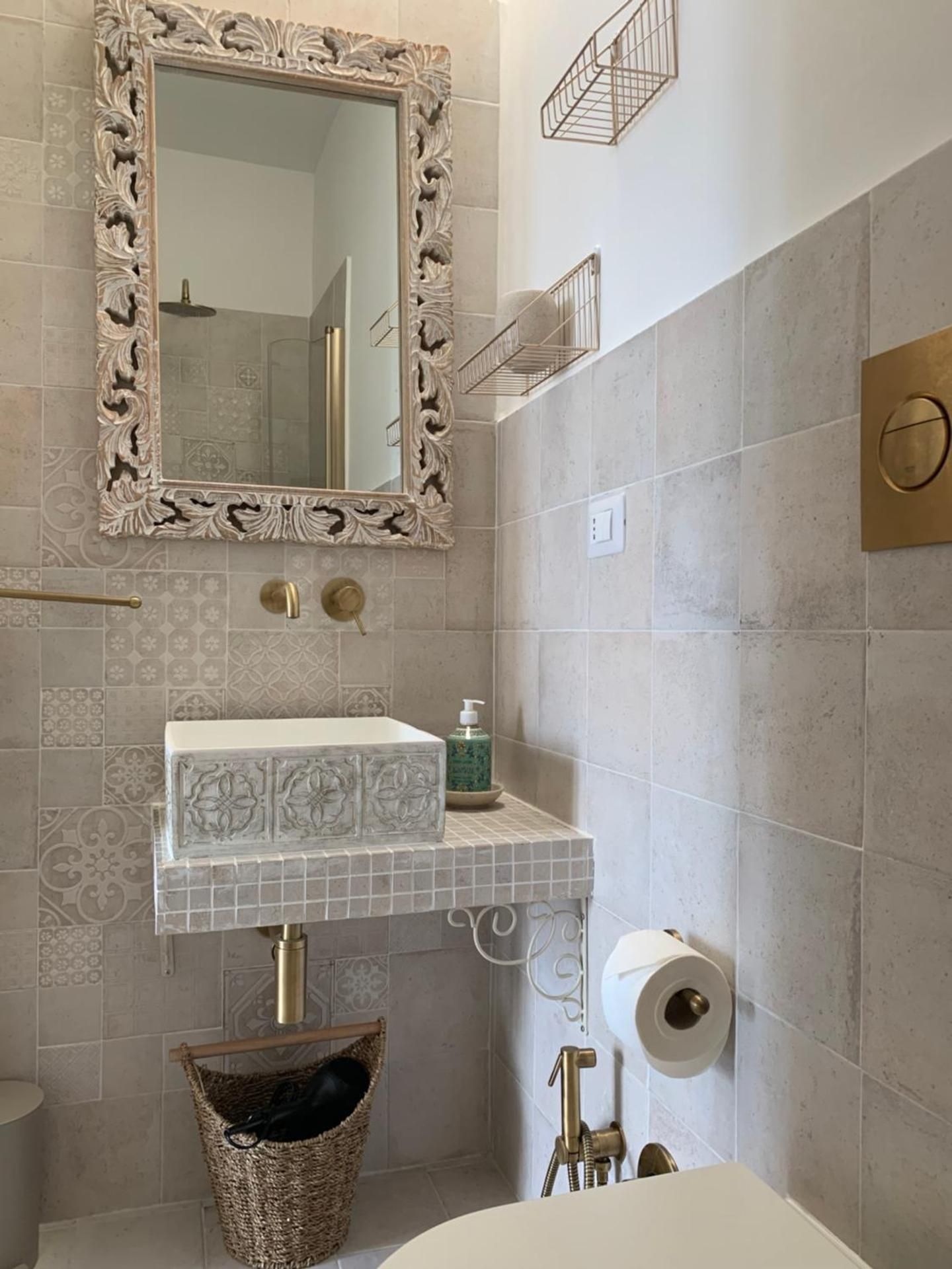 Casa Blu Deluxe Triple Room with Sea View 3