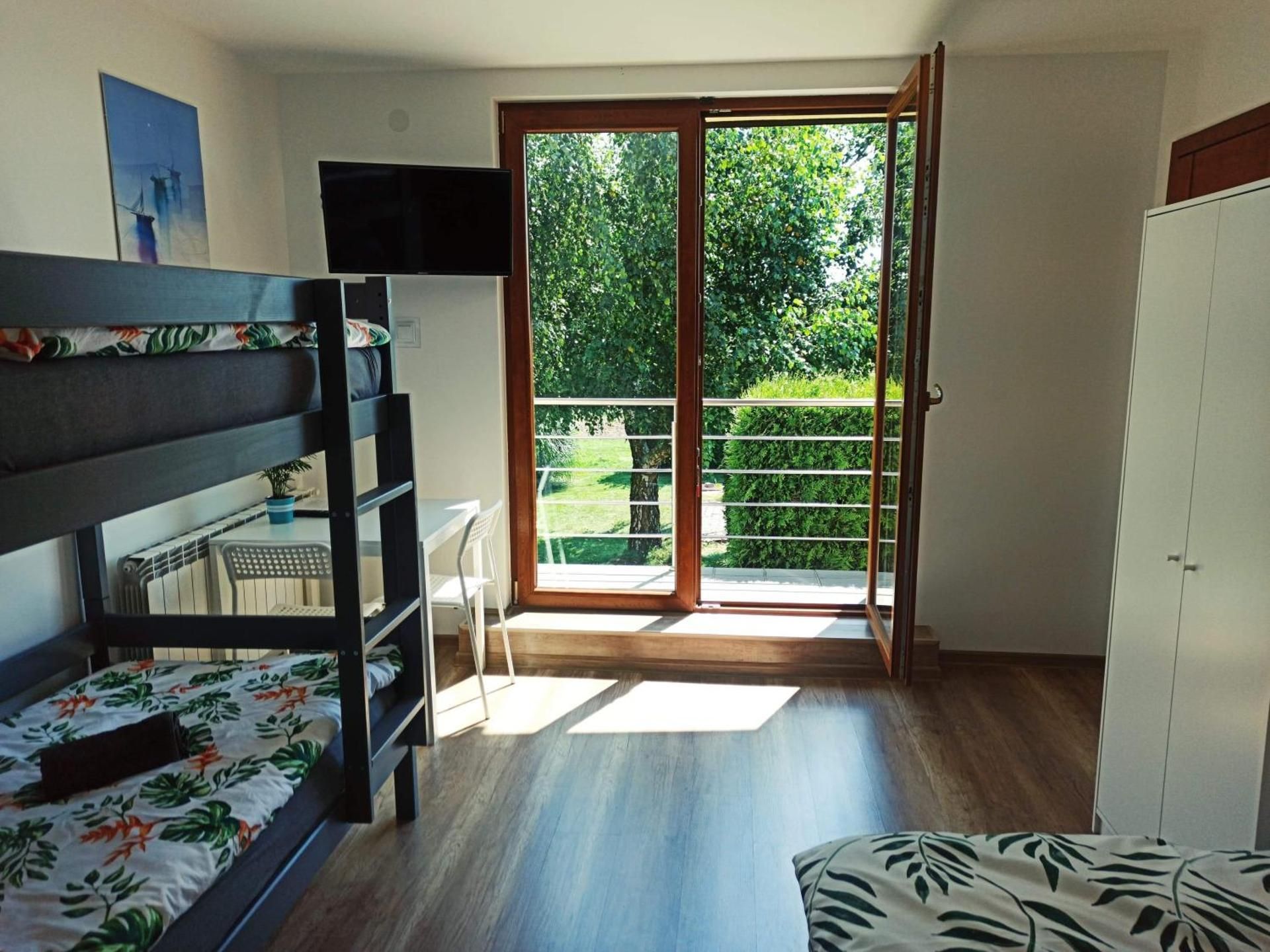 Quadruple Room with Private Bathroom