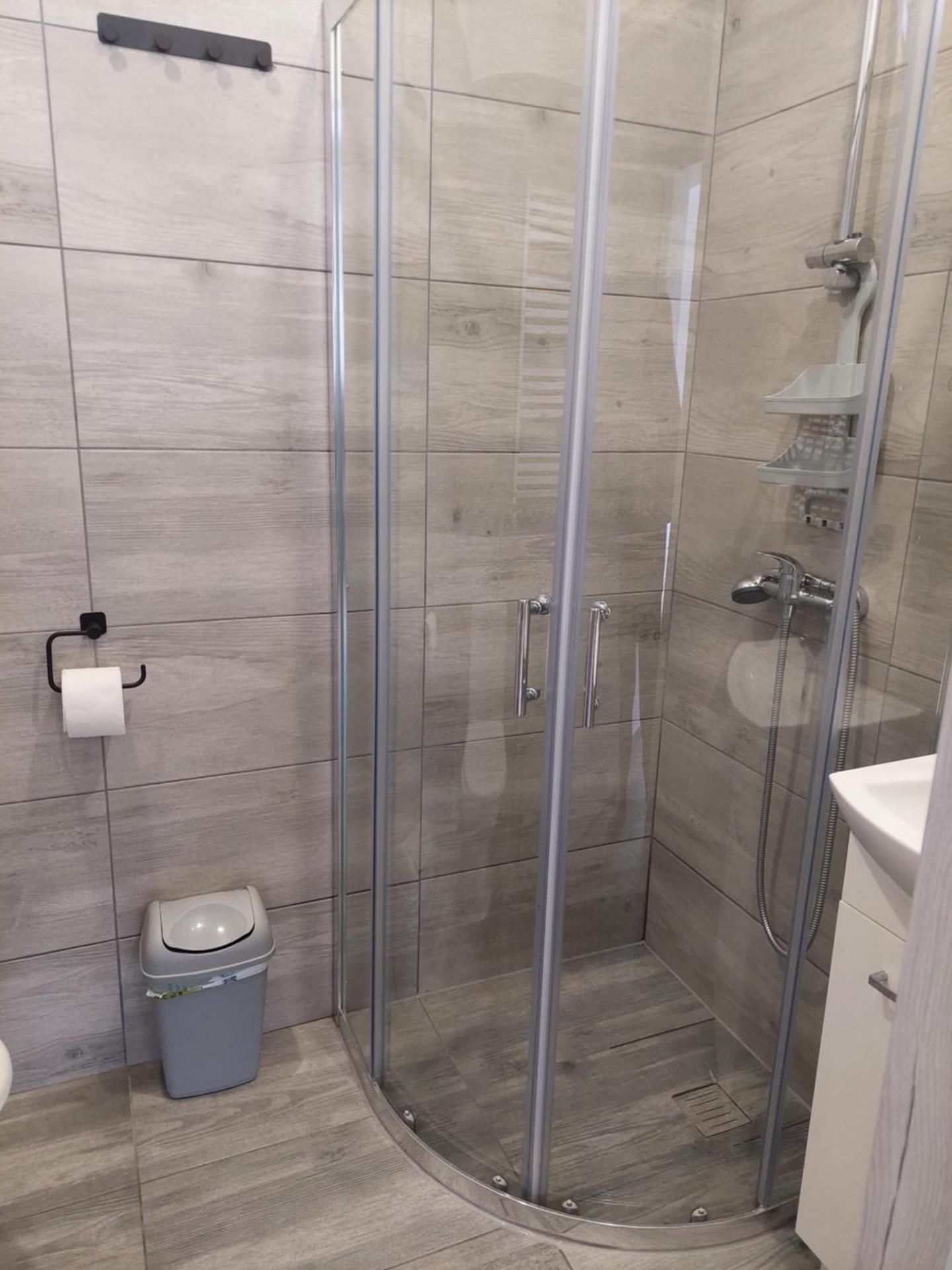 Quadruple Room with Private Bathroom