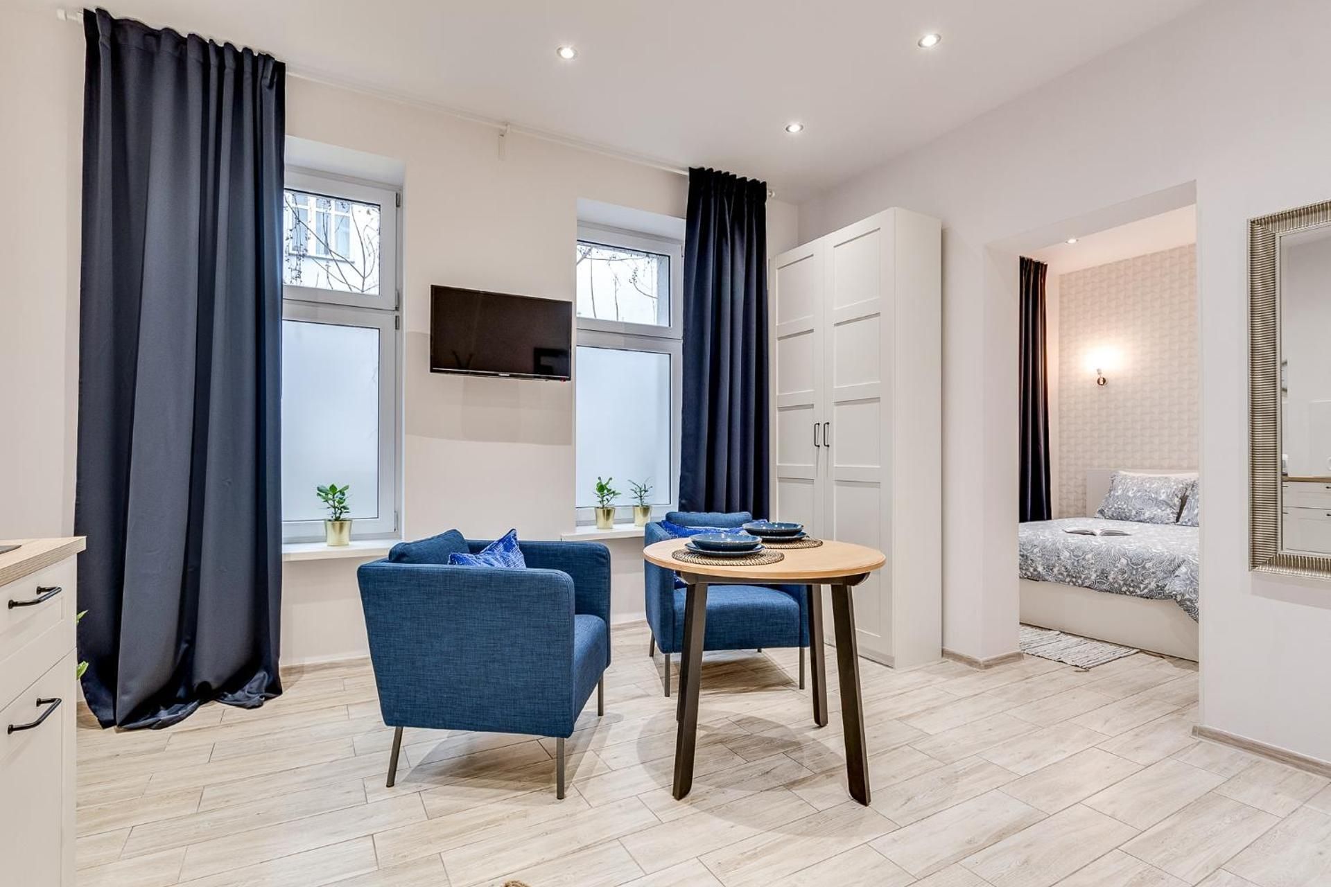 One-Bedroom Apartment