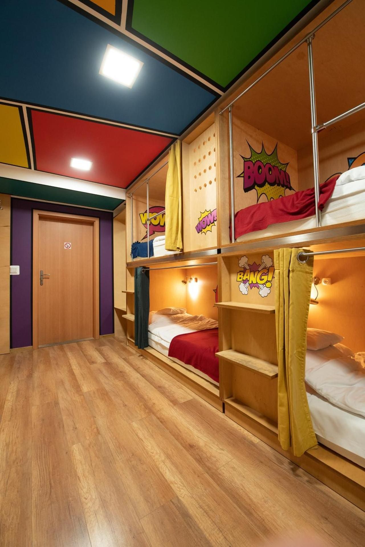Bed in 4-Bed Mixed Dormitory Room