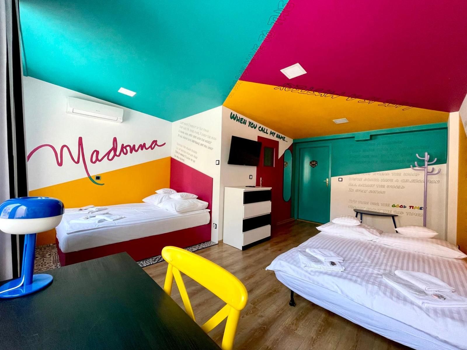 Deluxe Double or Twin Room