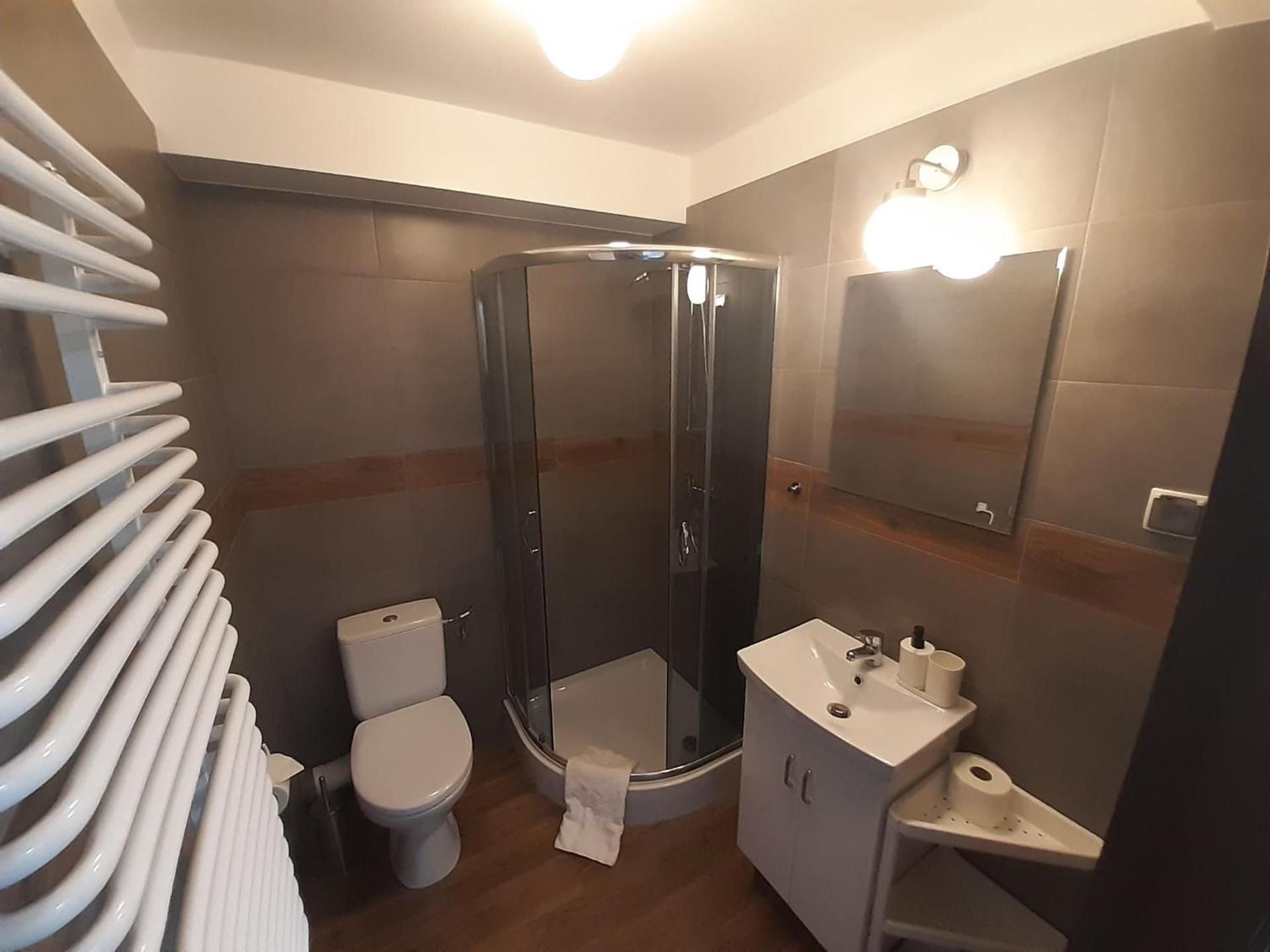 Triple Room with Private Bathroom