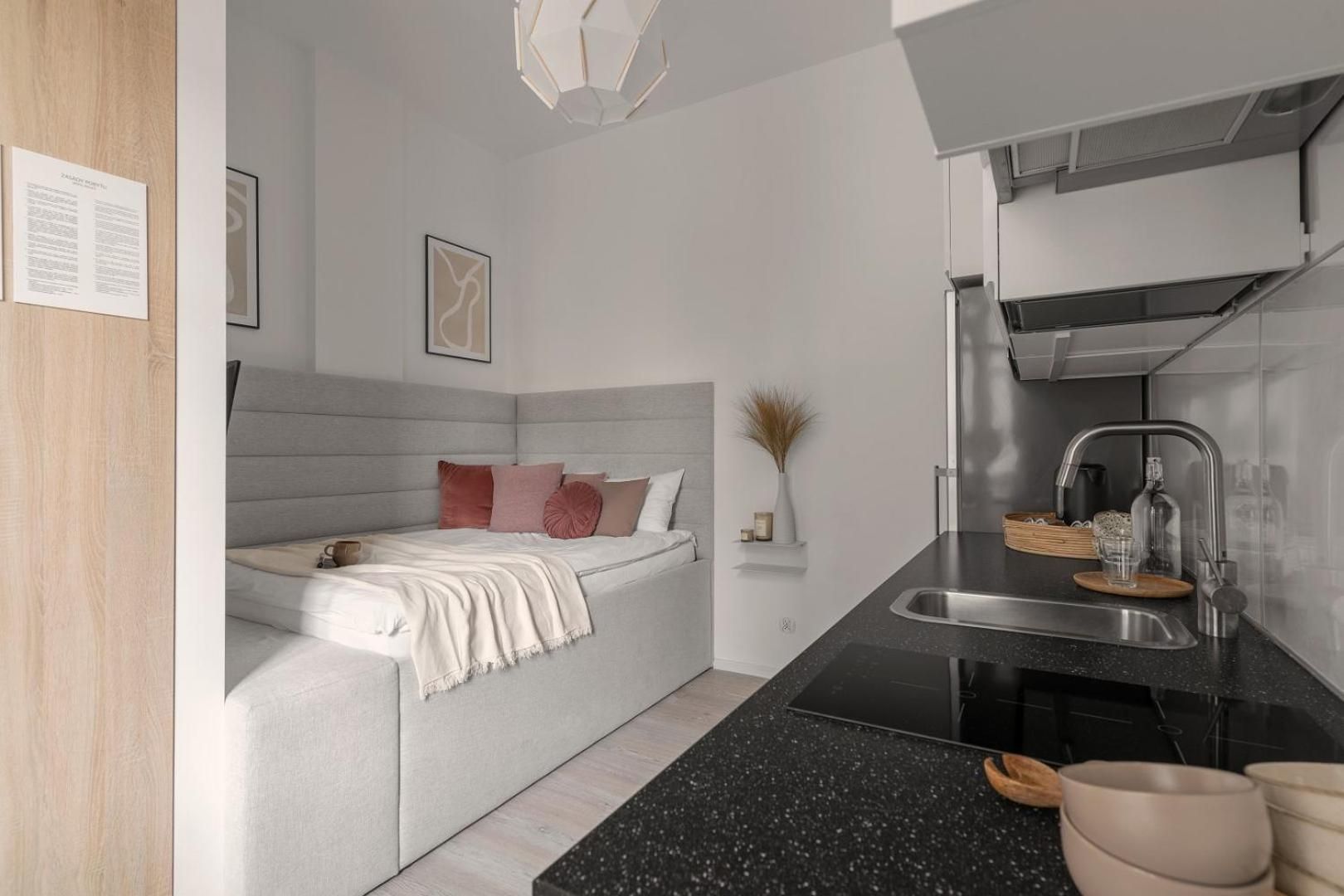 Studio Apartment