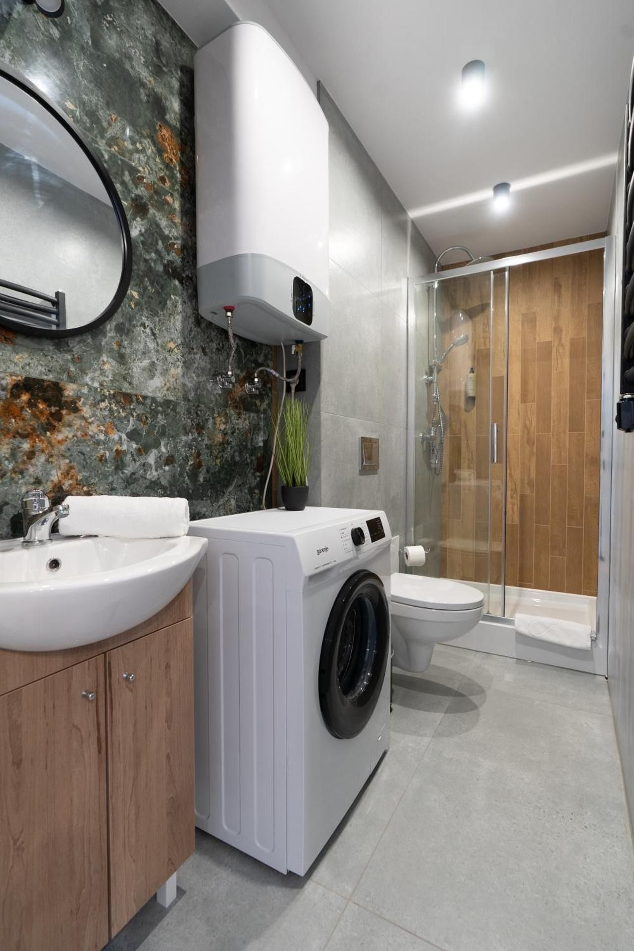 One-Bedroom Standard Apartment