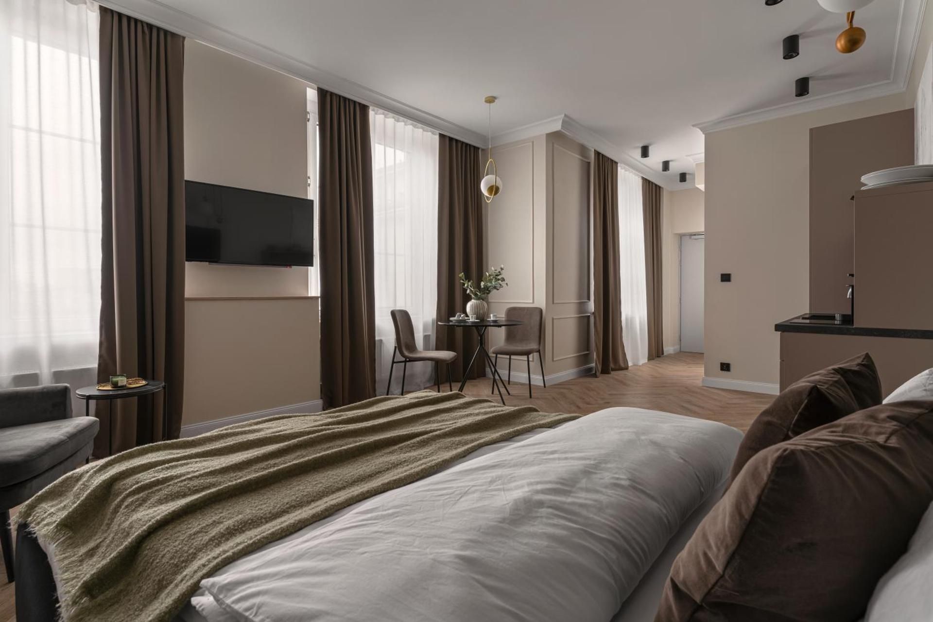 Superior Apartment