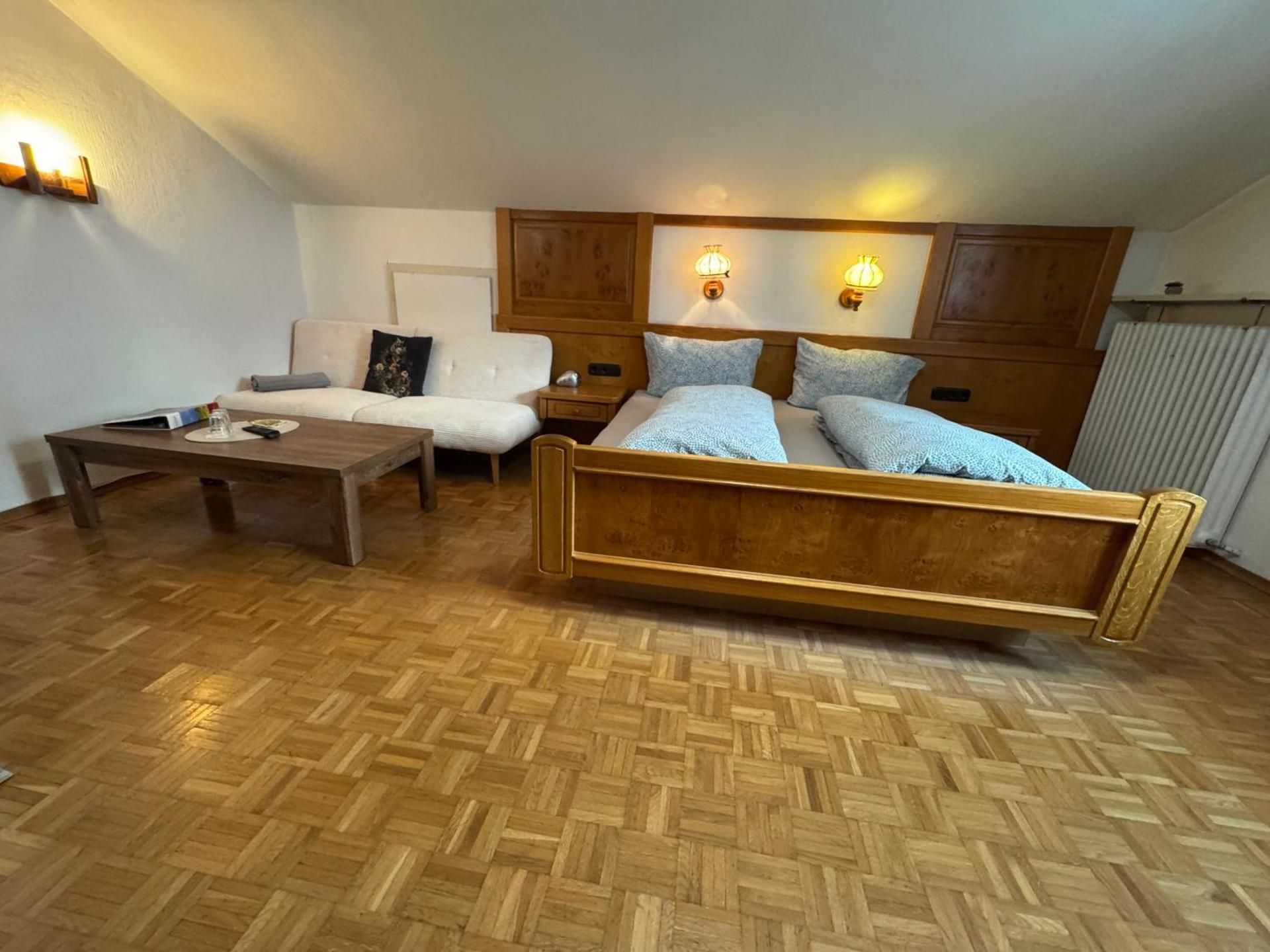 Large Double Room