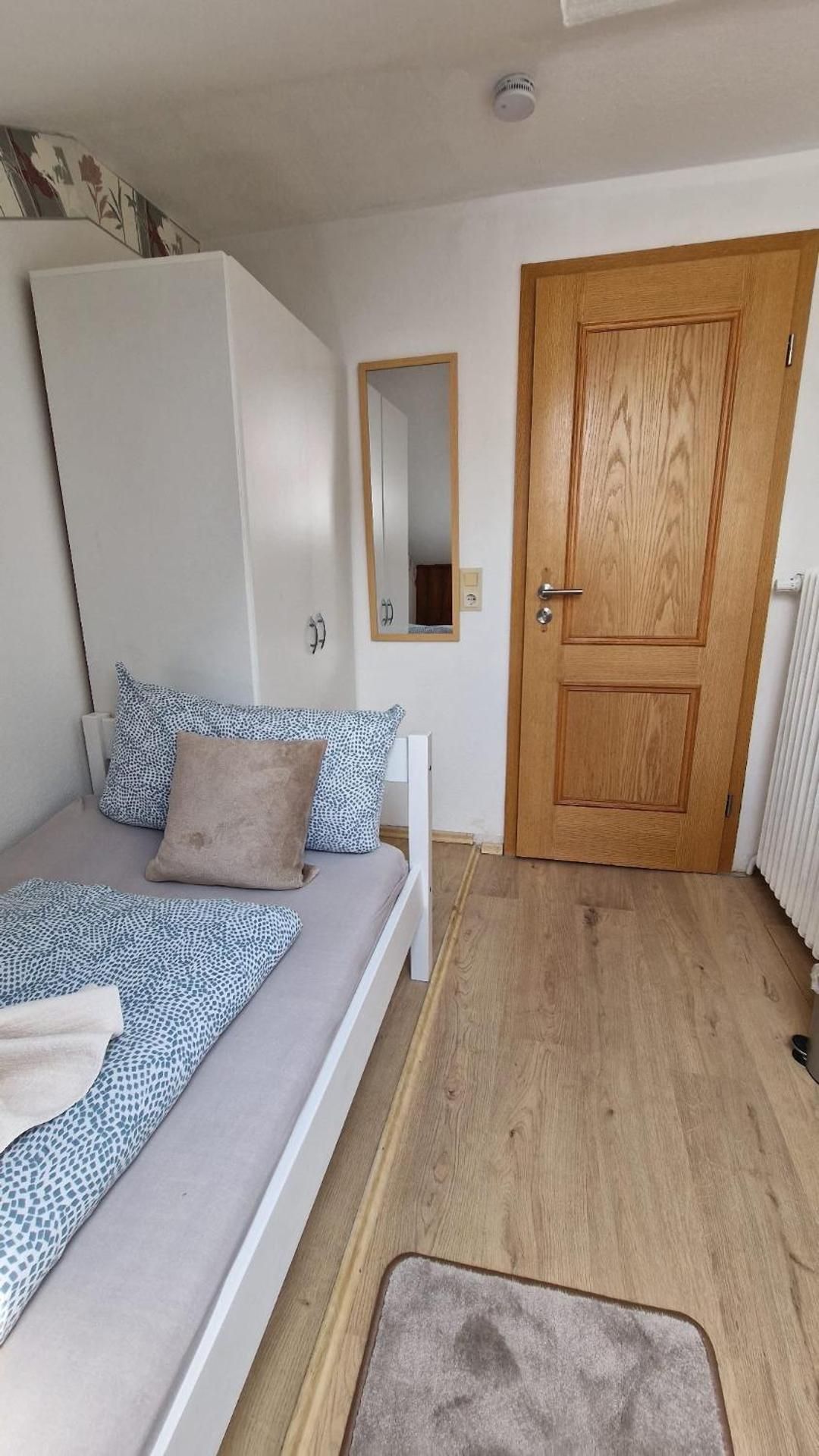 Economy Single Room