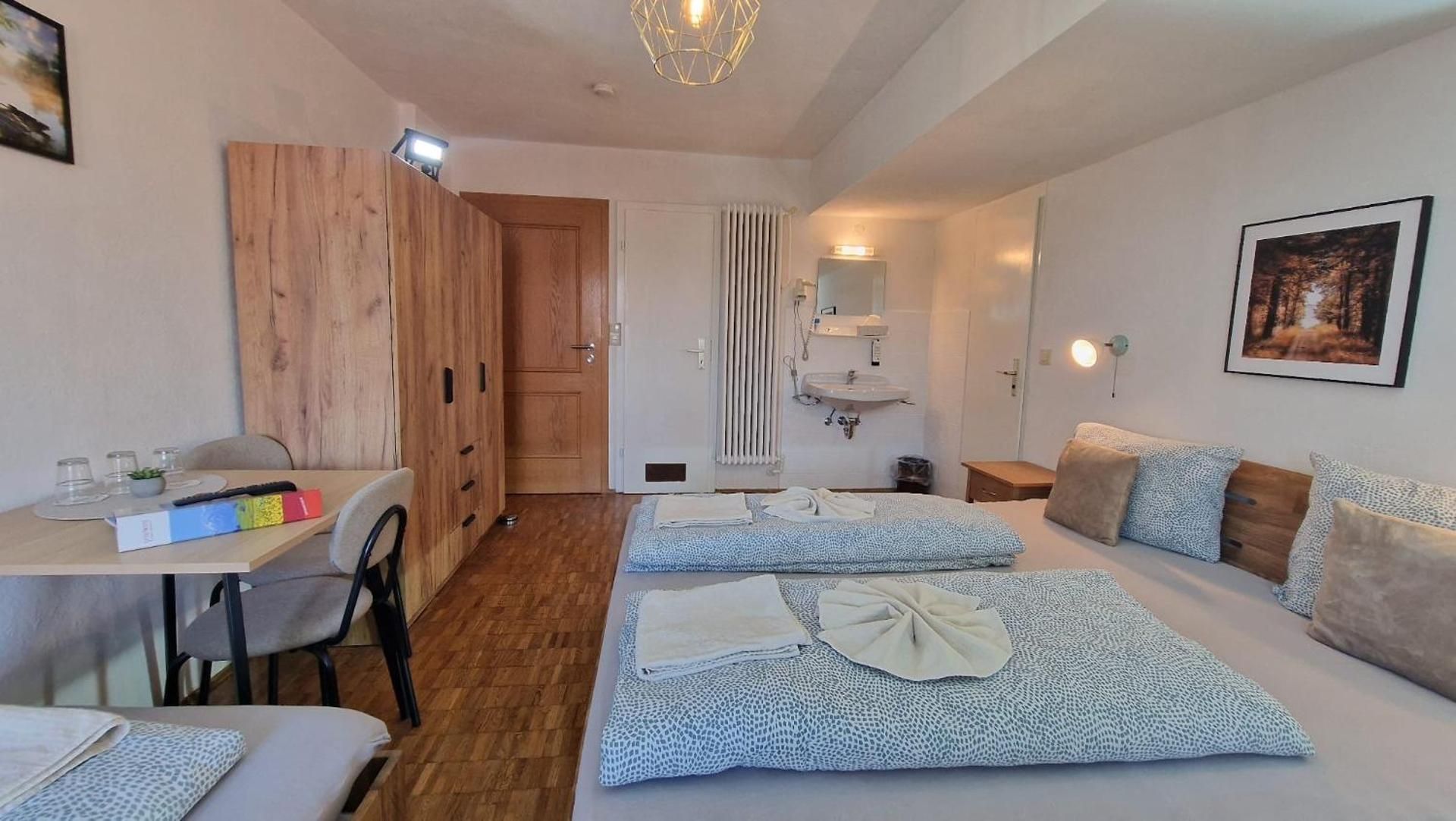 Quadruple Room with Private Bathroom