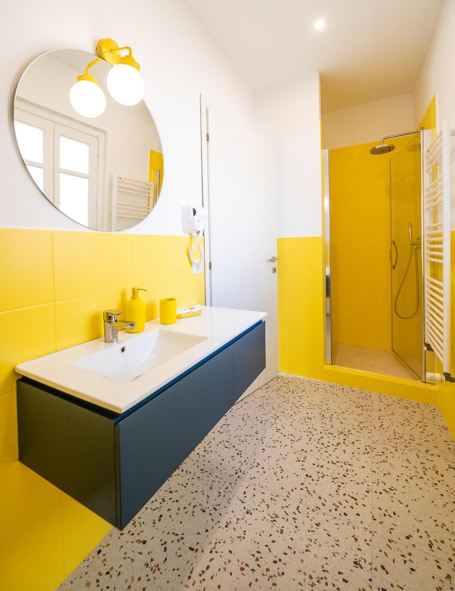 Triple Room with Private Bathroom