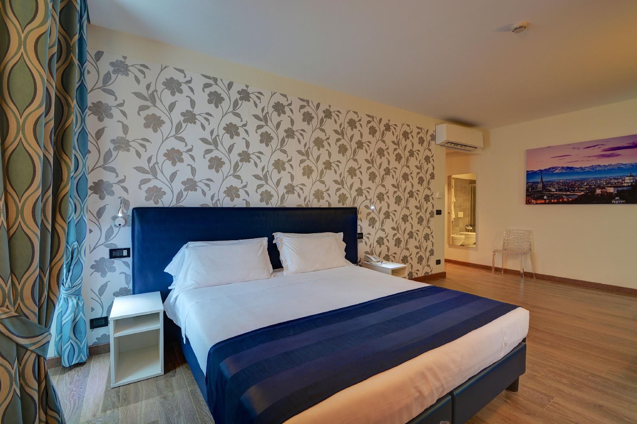Superior Queen Room