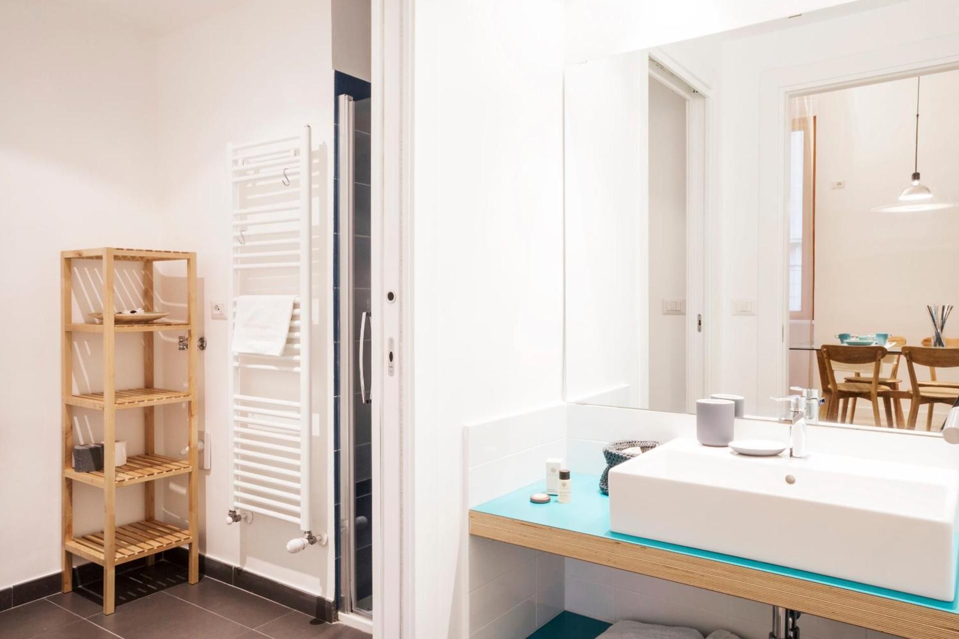 One-Bedroom Apartment with Balcony