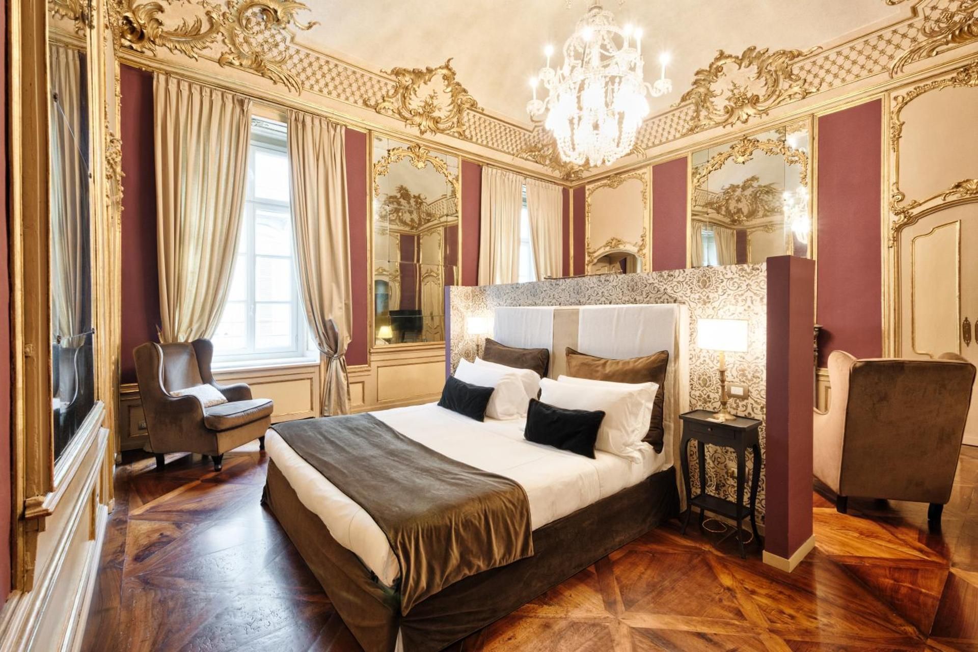 Superior Suite with Balcony