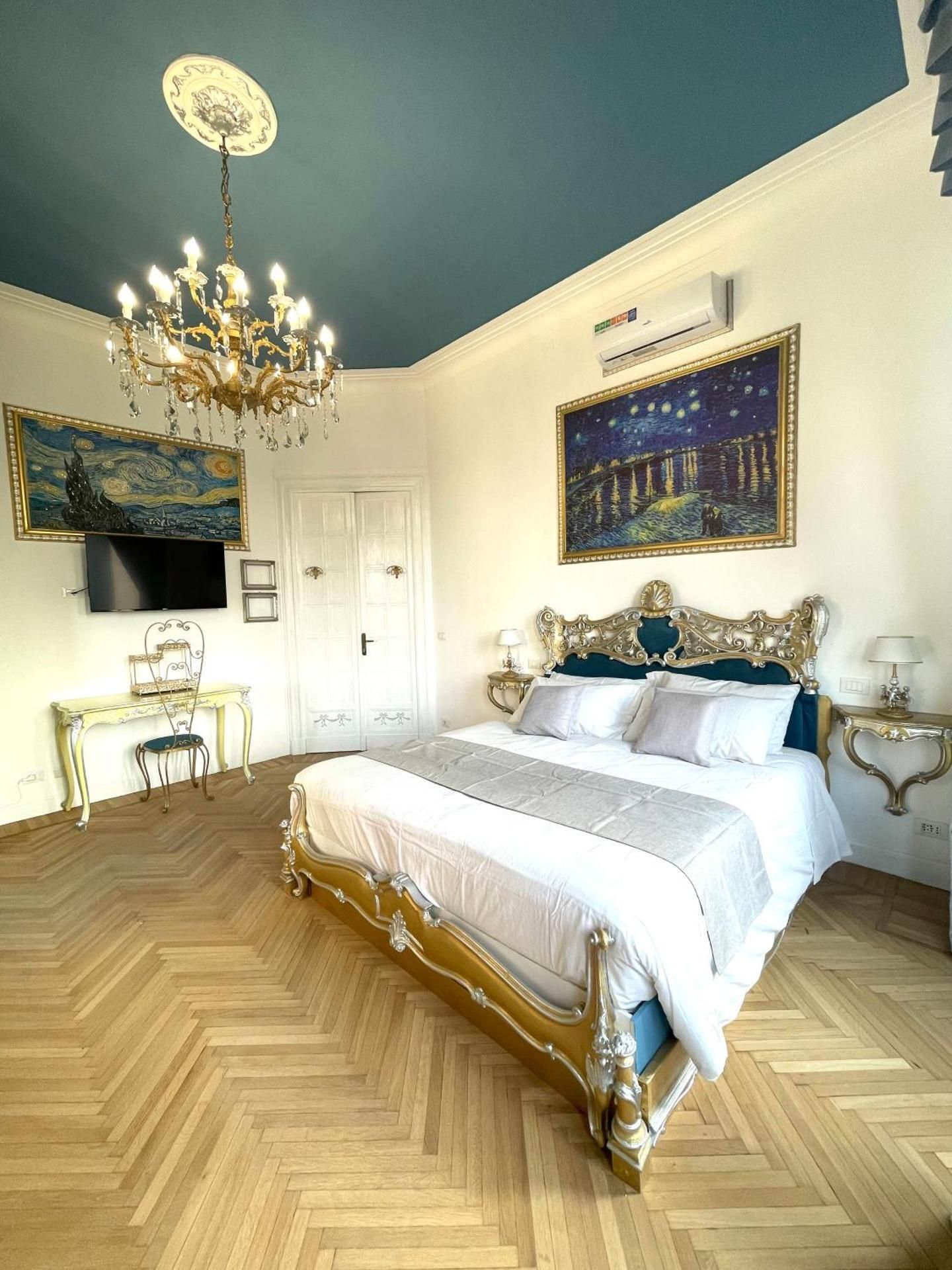 Deluxe Junior Suite