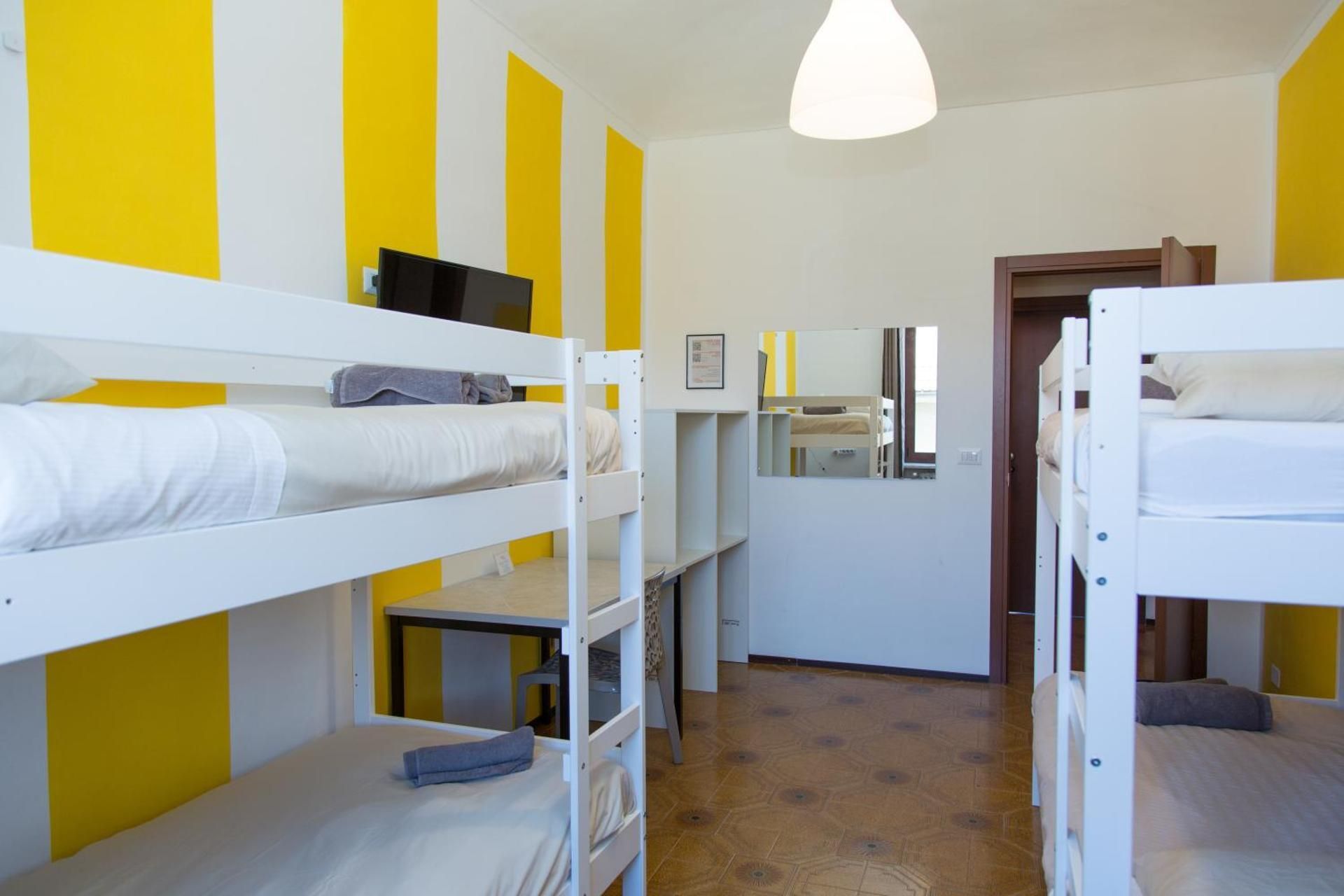 Quadruple Room with Shared Bathroom