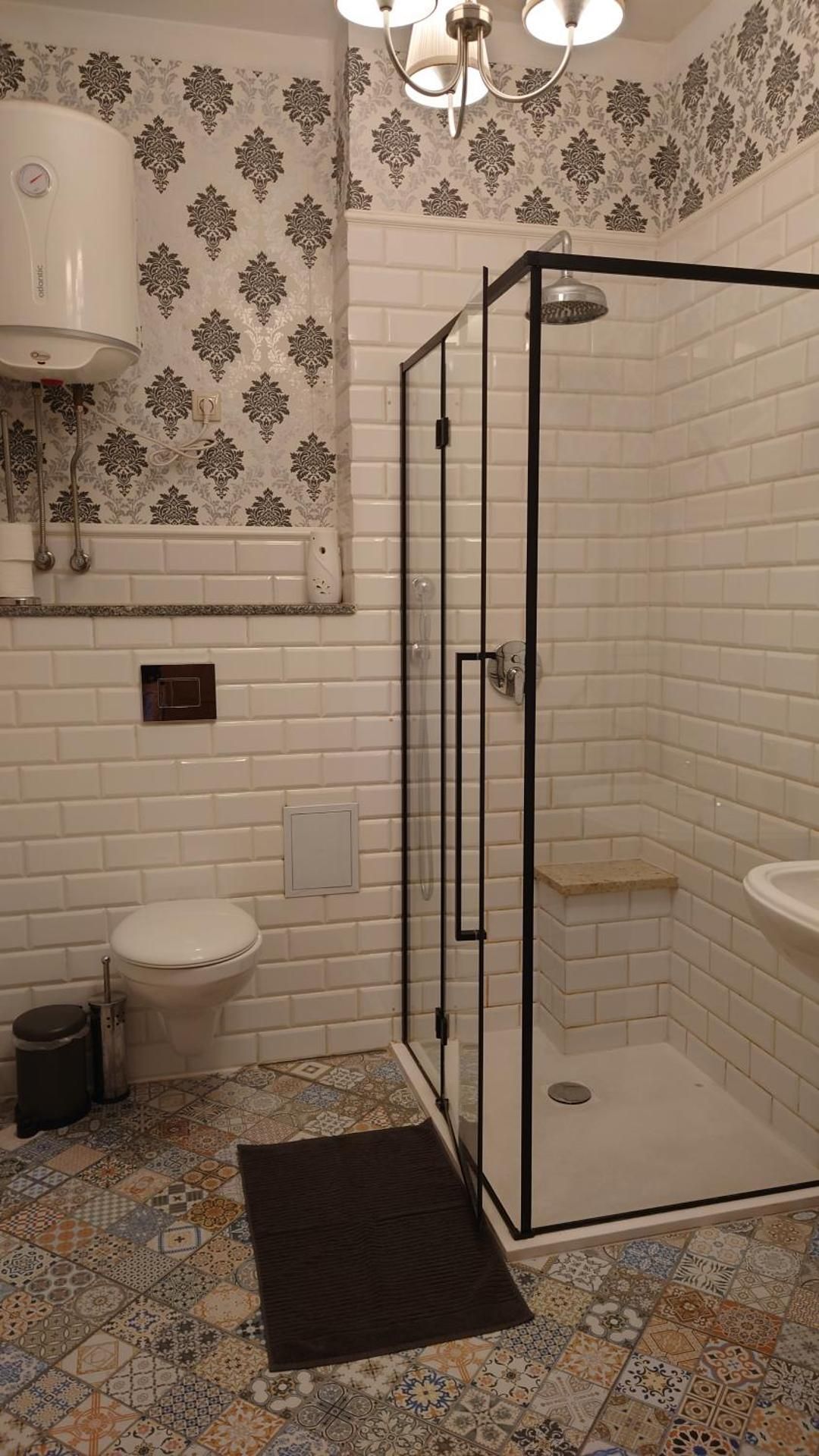 Deluxe Studio