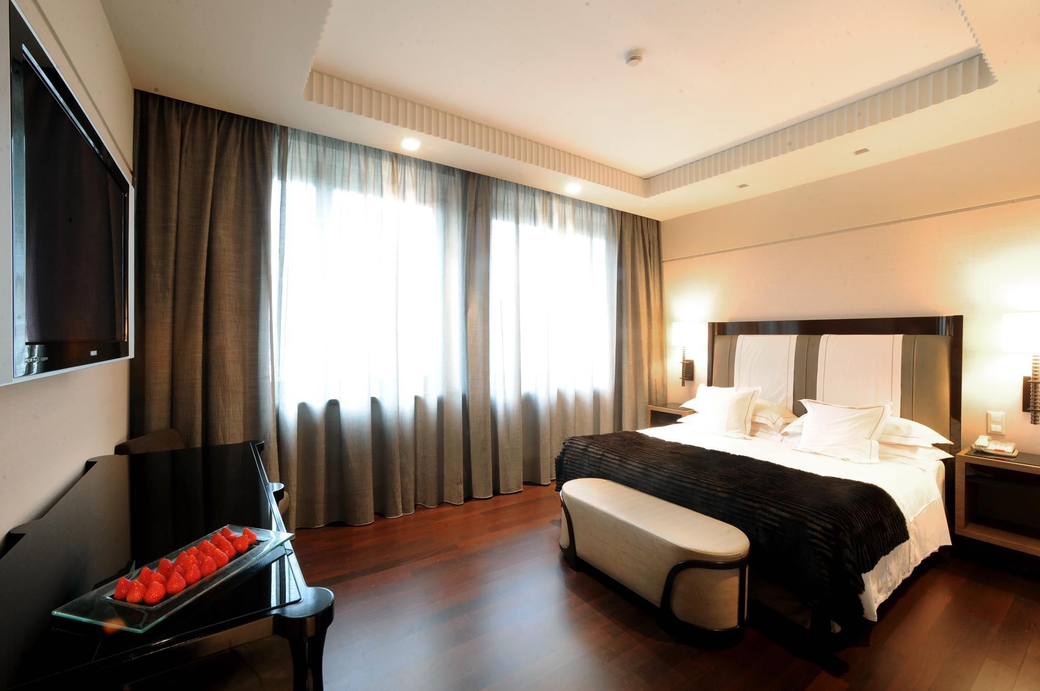 Diplomat Suite