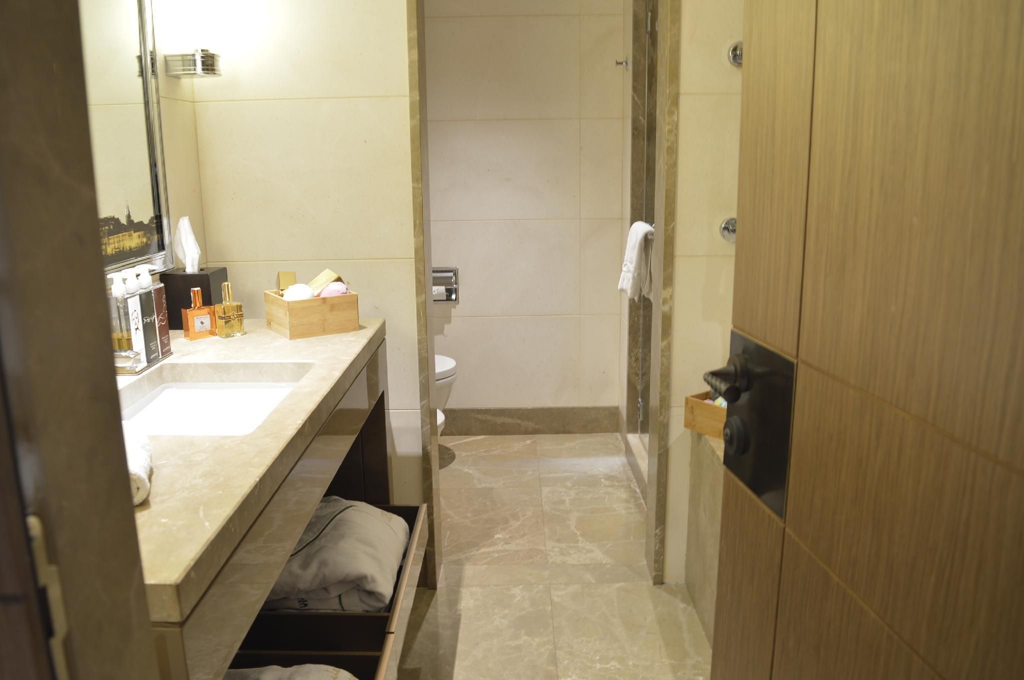 Bottega Suite