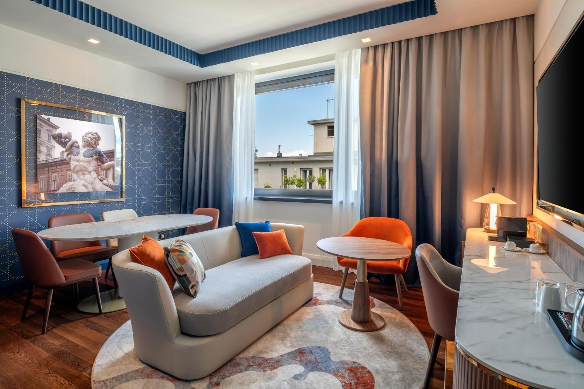 Executive Suite