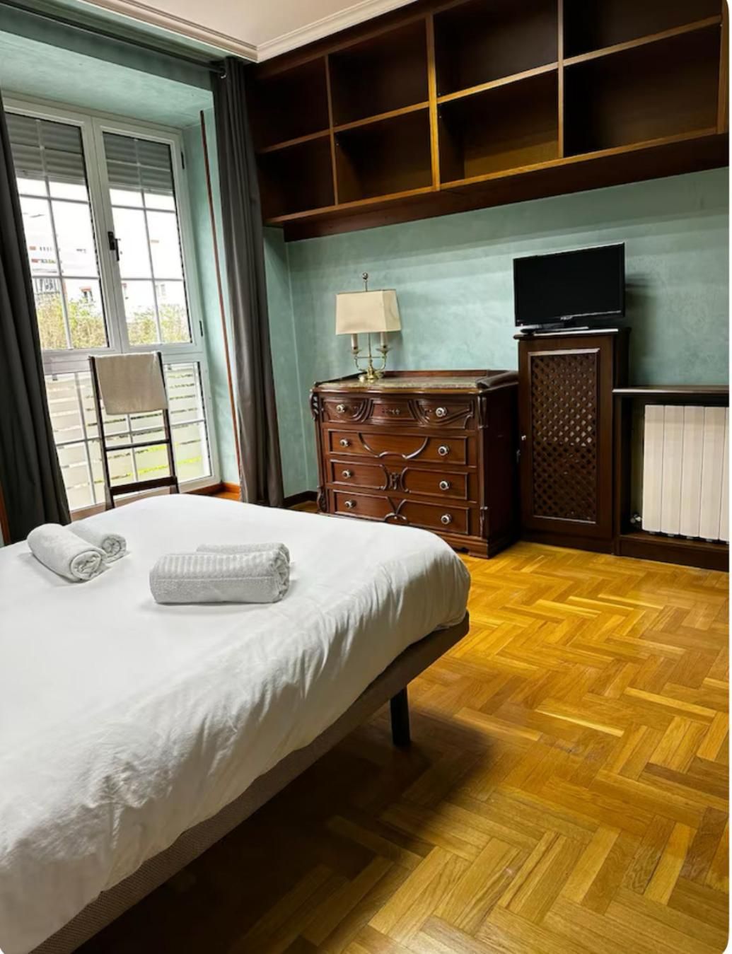 Double Room with Shared Bathroom