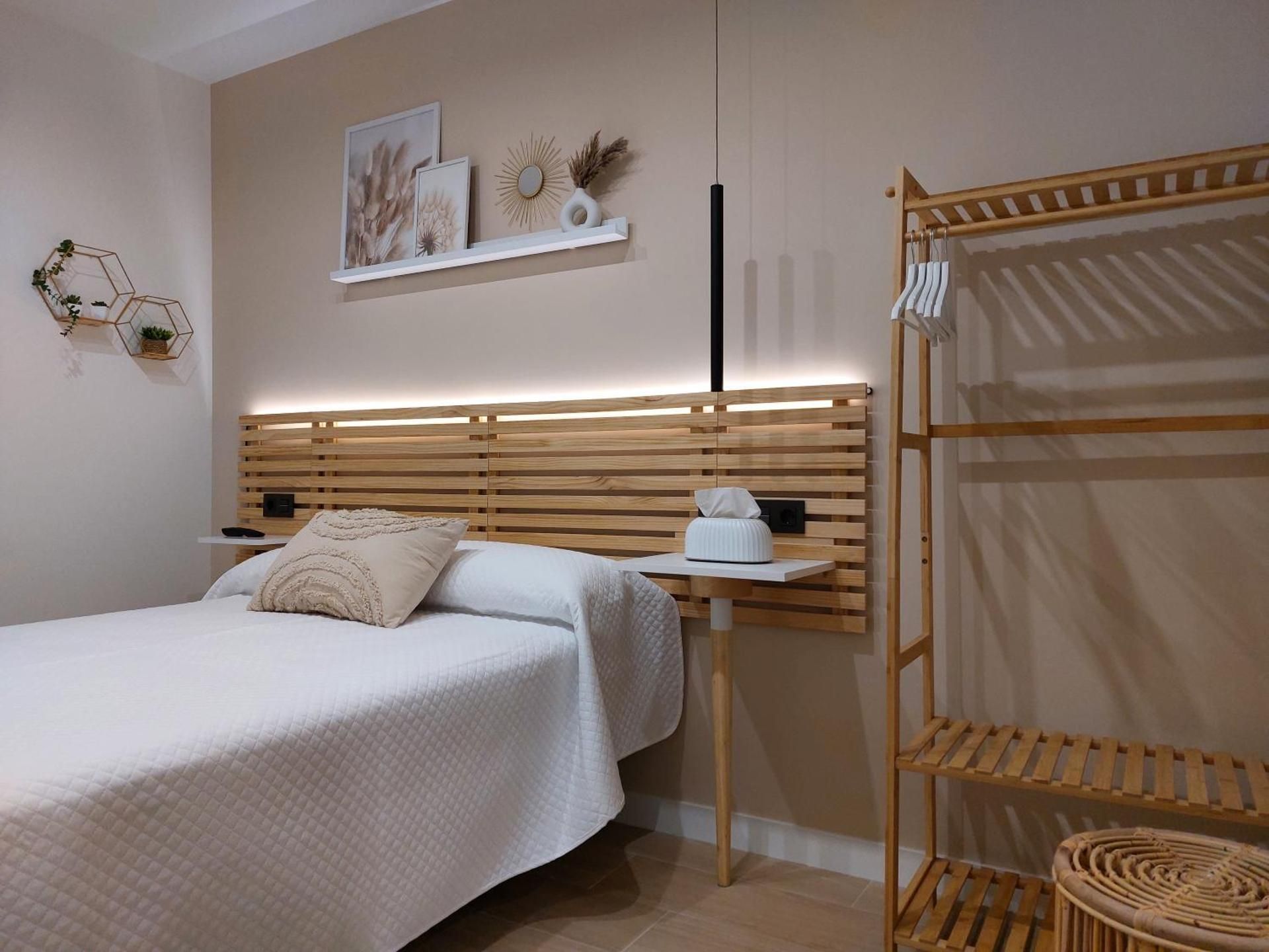 Single Room With Private Bathroom