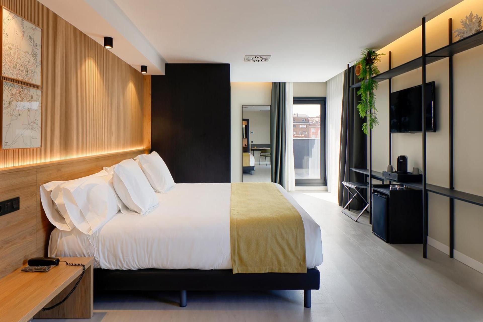 Superior Double Room with Terrace