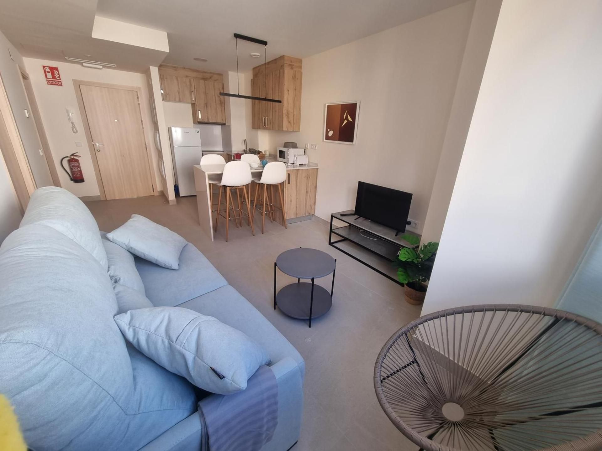 One-Bedroom Apartment