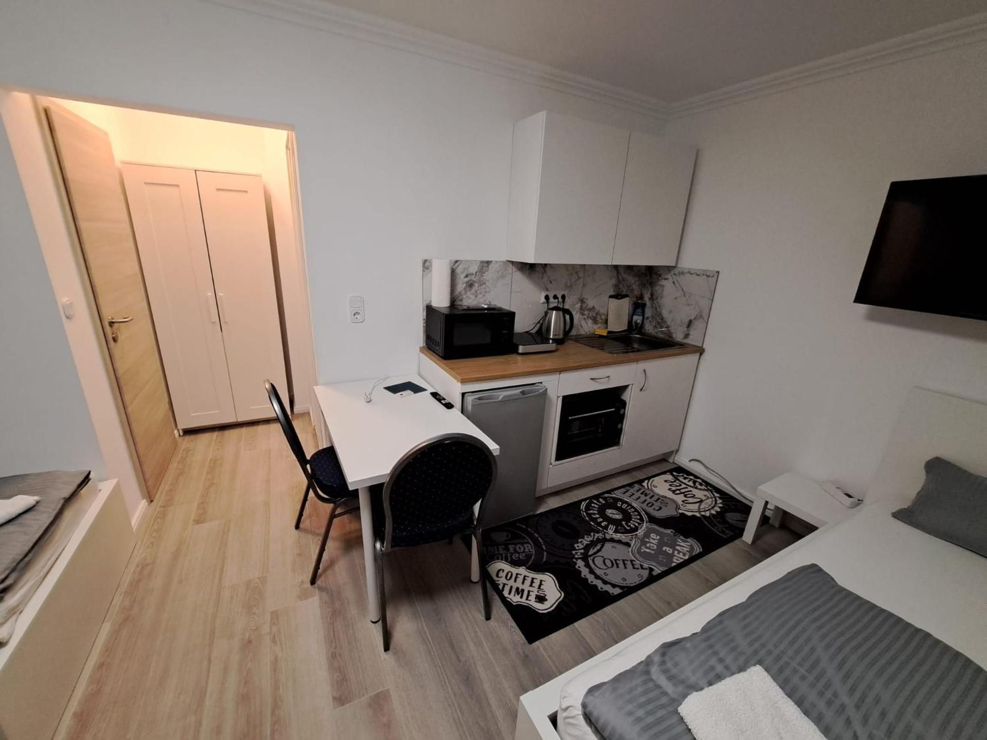 Triple Room with Bathroom