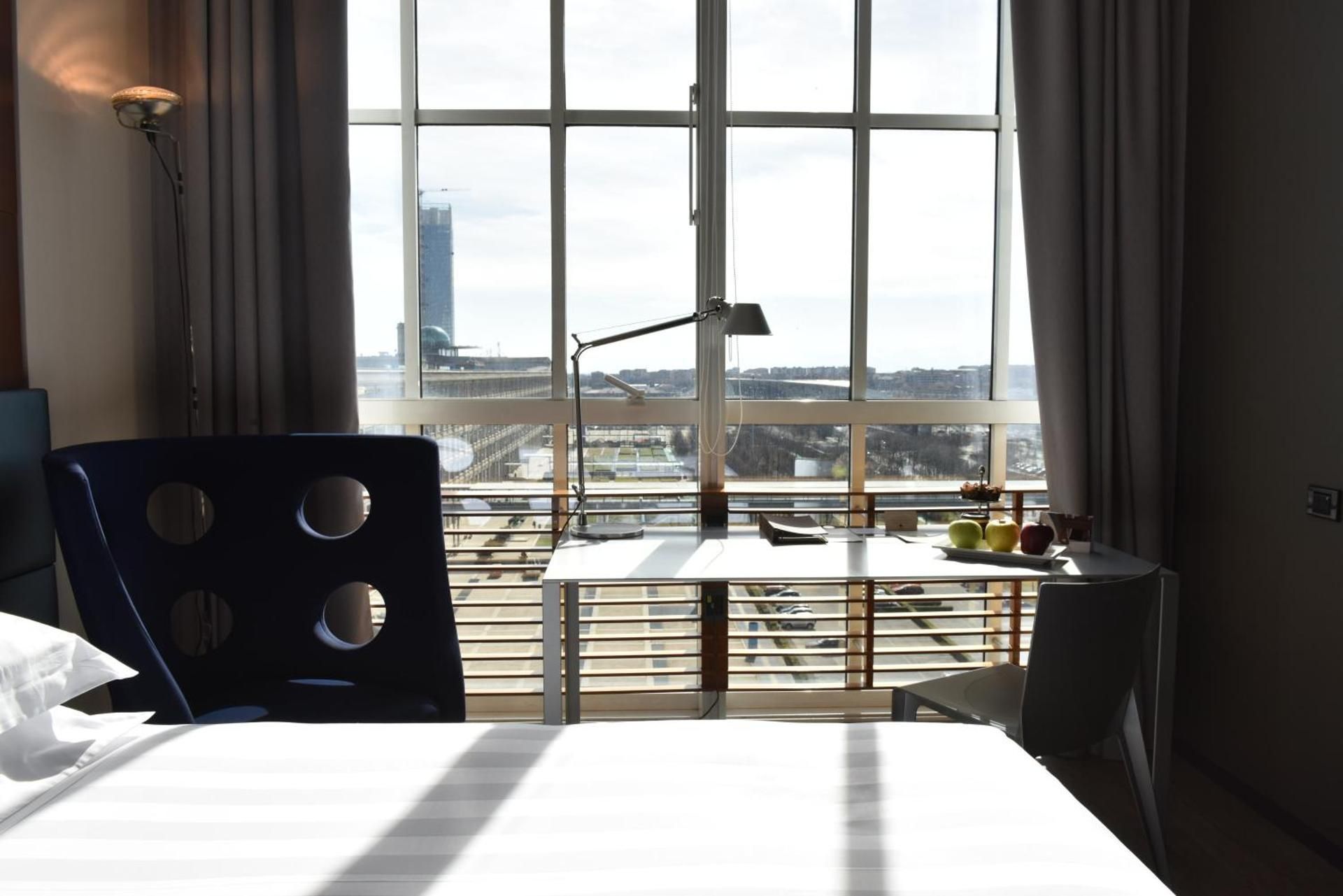 Queen Guest Room with Sofa